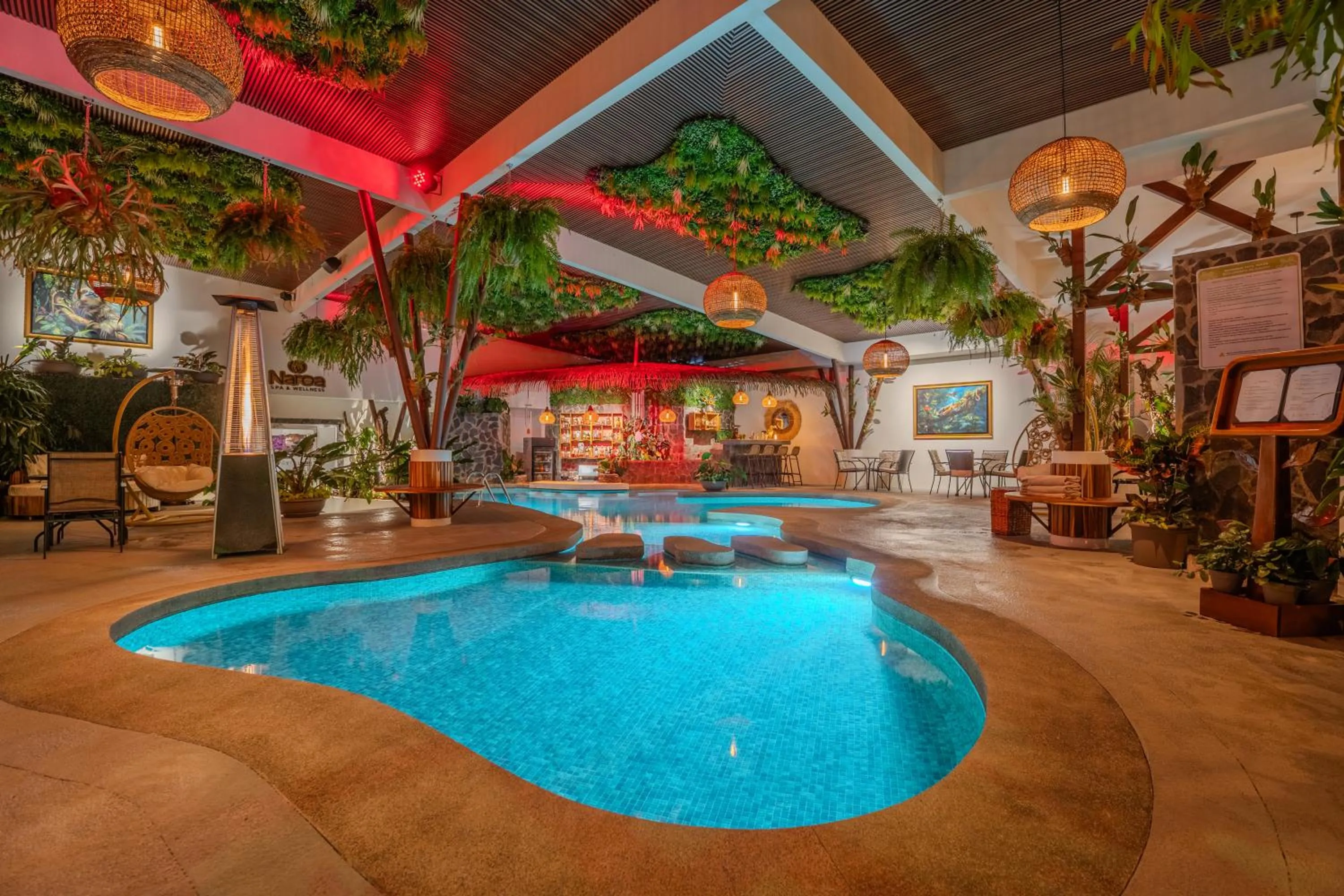 Swimming pool in Hotel & Spa Poco a Poco - Costa Rica