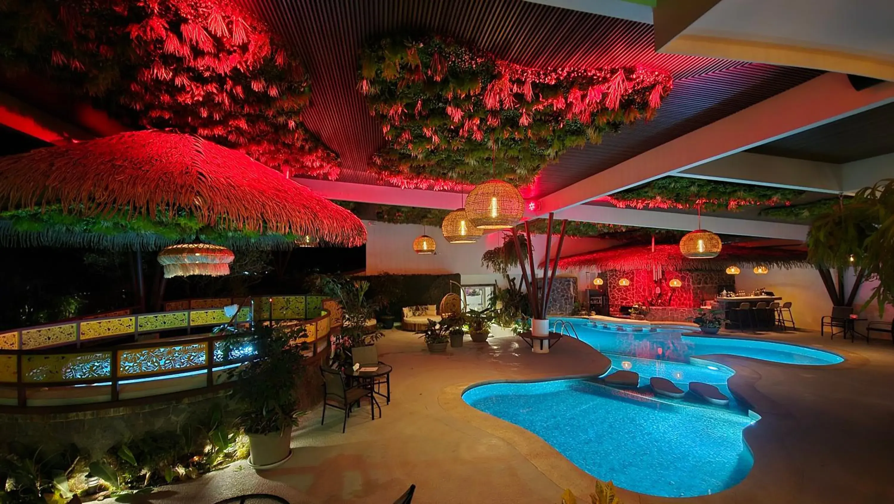 Swimming pool in Hotel & Spa Poco a Poco - Costa Rica Swimming pool in Hotel & Spa Poco a Poco - Costa Rica