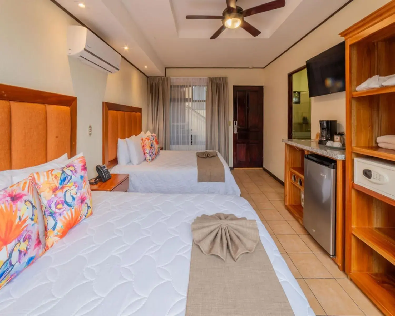 Bed in Hotel & Spa Poco a Poco - Costa Rica Bed in Hotel & Spa Poco a Poco - Costa Rica