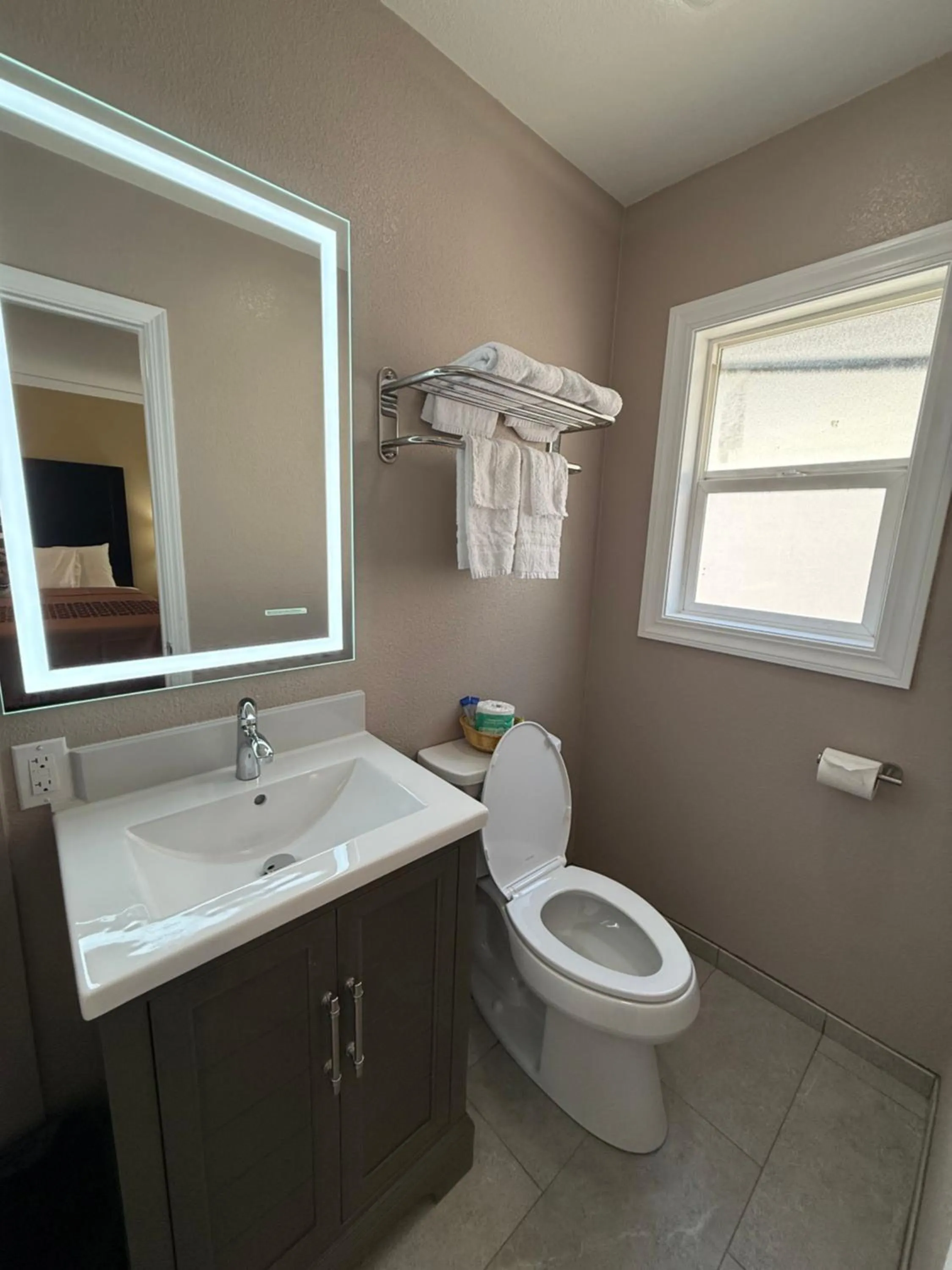 Bathroom in Tahoe Sands Inn