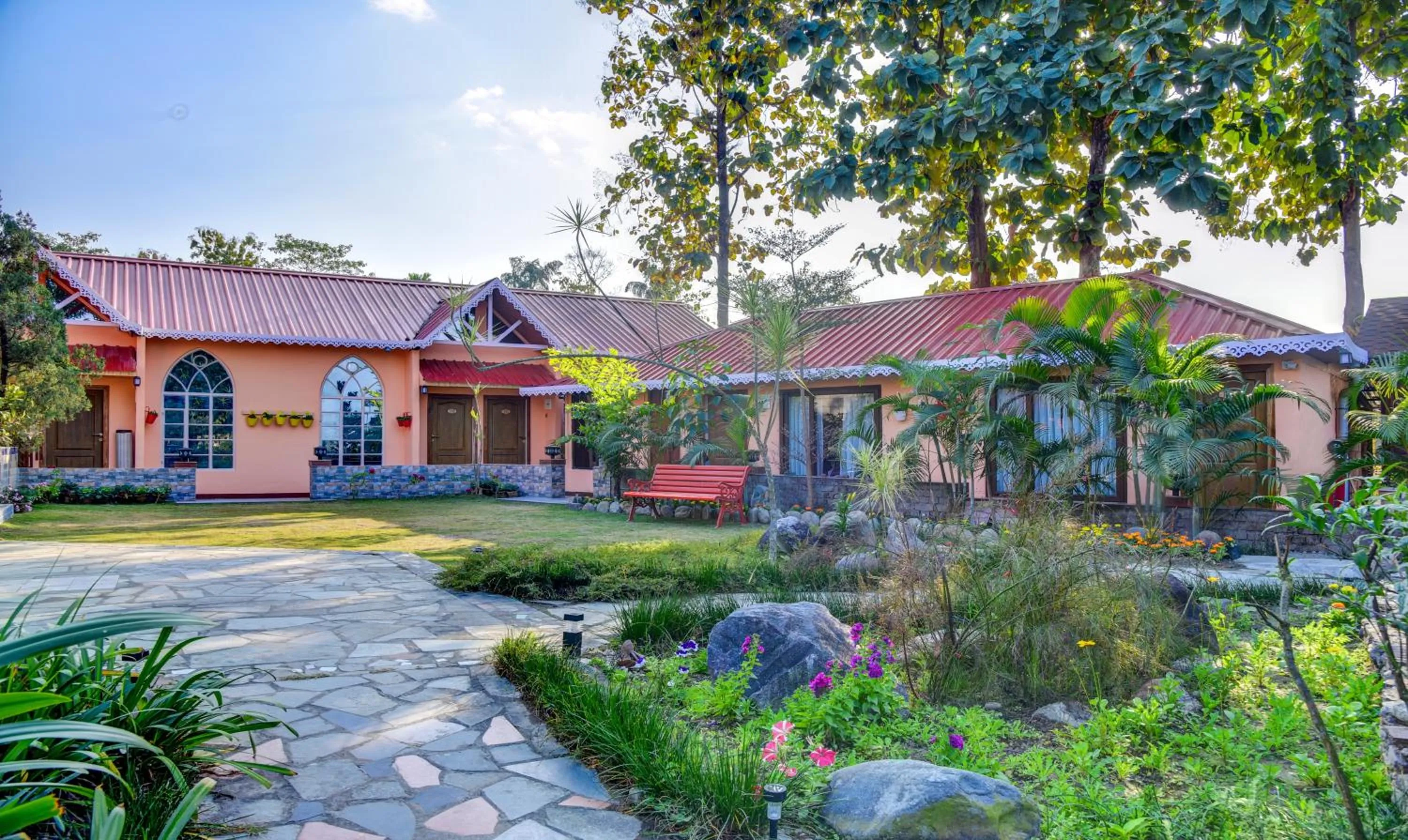 Facade/entrance in Treebo Premium Blue Mountain Country Club And Resort