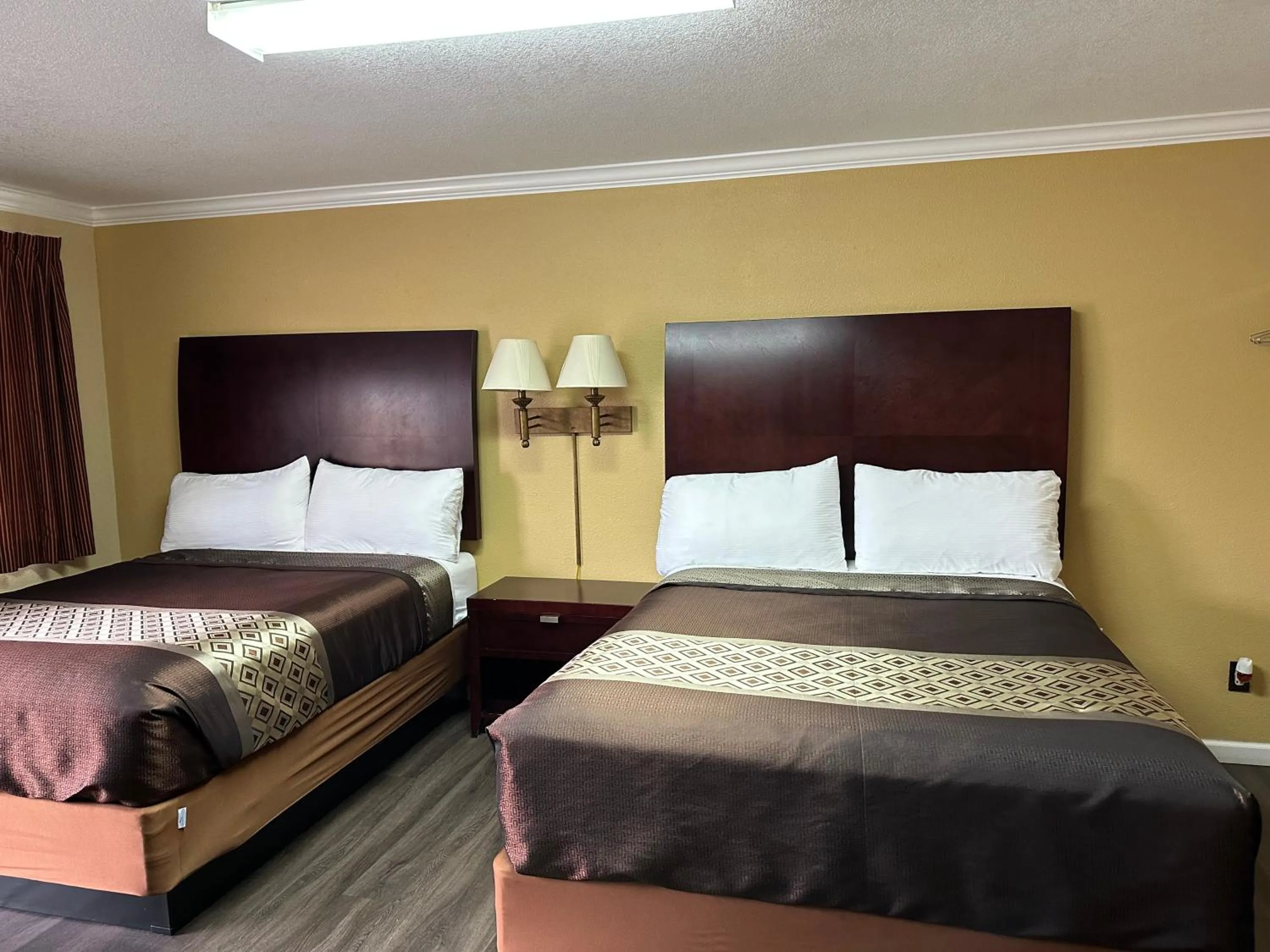 Bed in Galaxie Motel