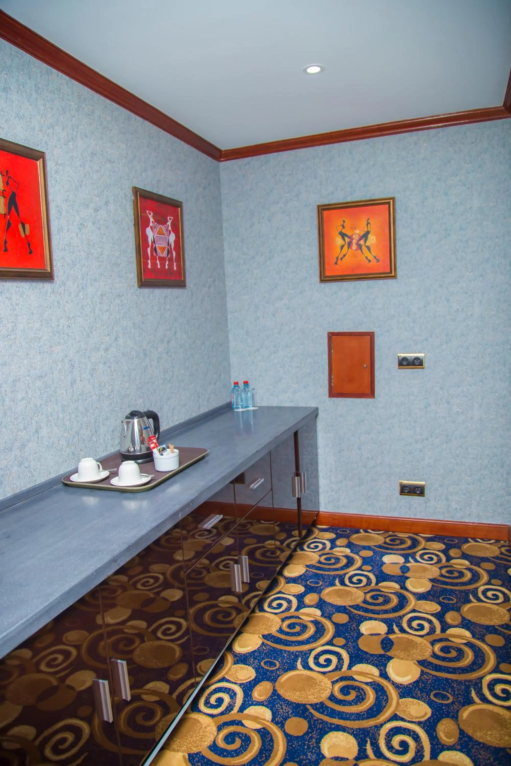 Other, Bed in Golden Coast Hotel