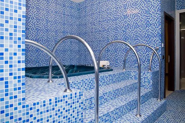 Spa and wellness centre/facilities, Bed in Golden Coast Hotel