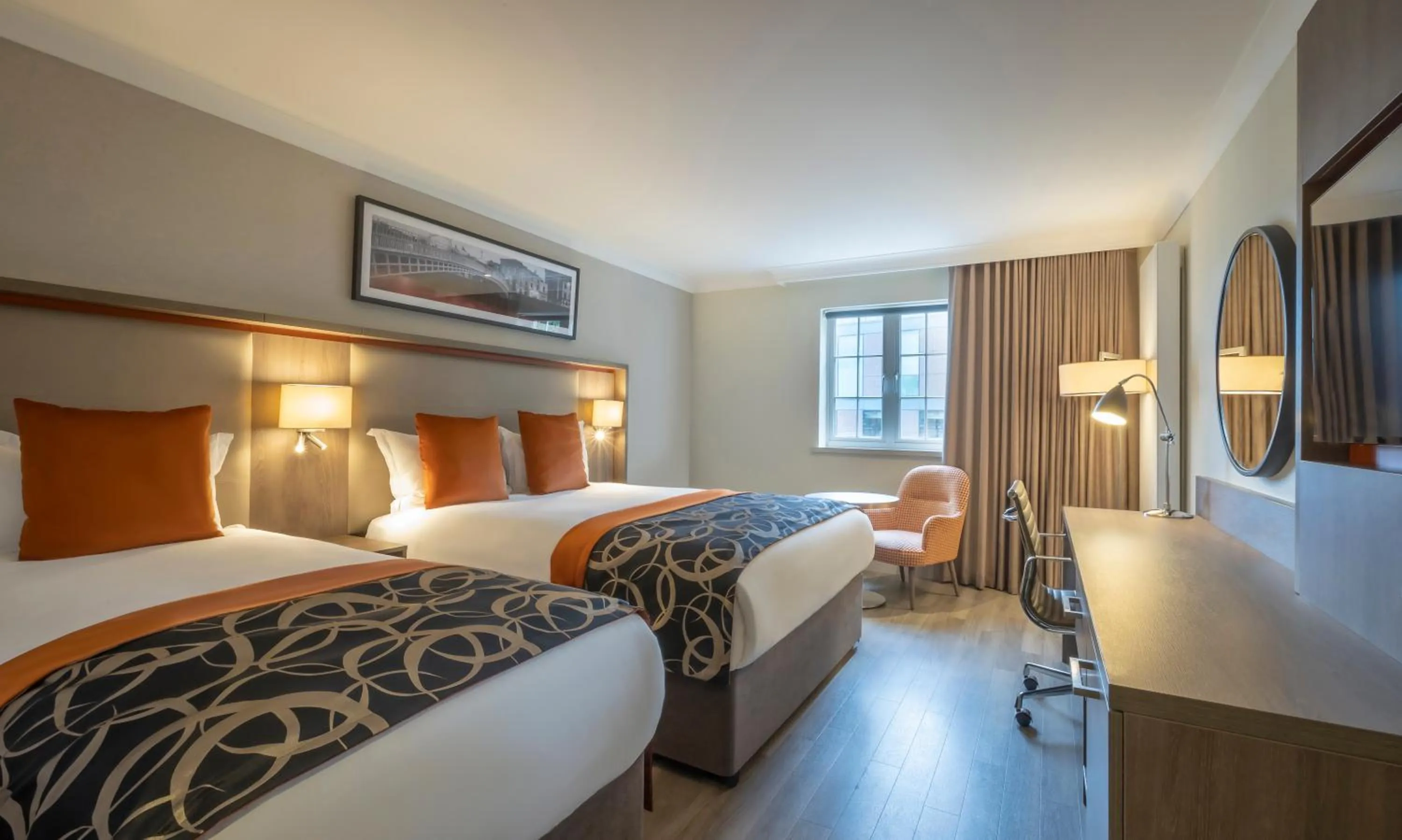 Bedroom, Bed in Clayton Hotel Ballsbridge