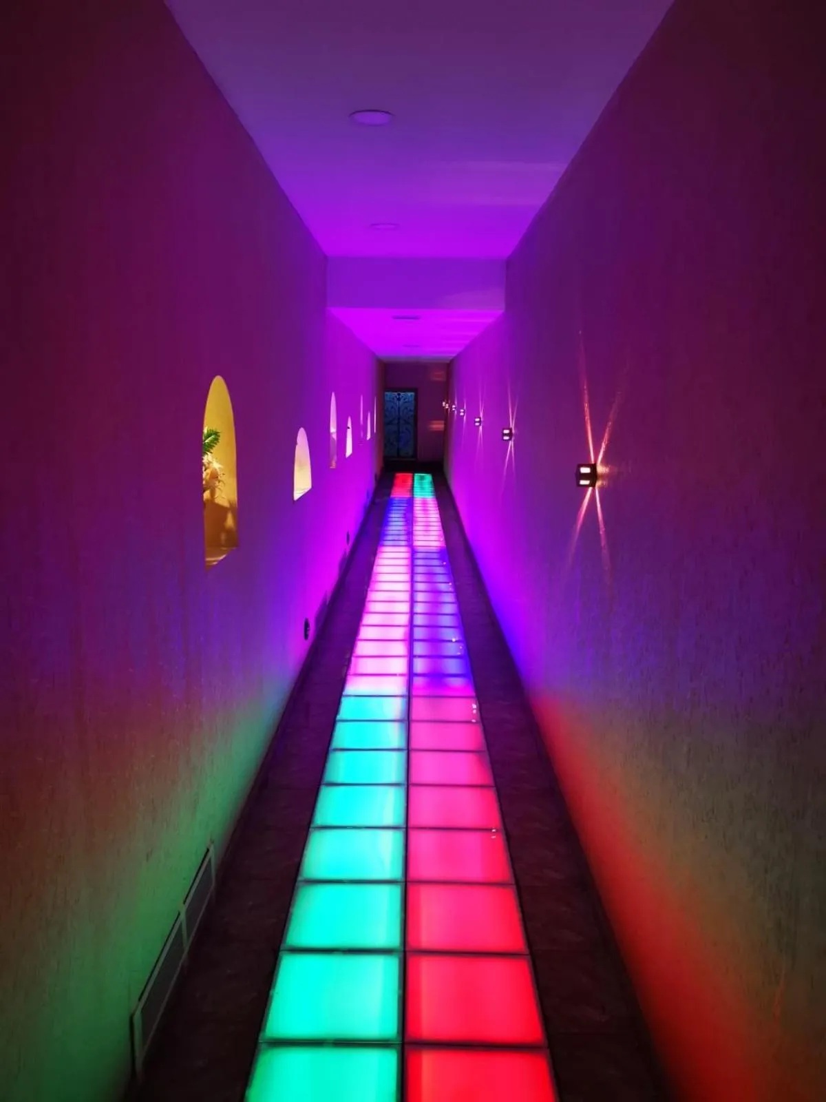 Property building in Qasr Al Sahab