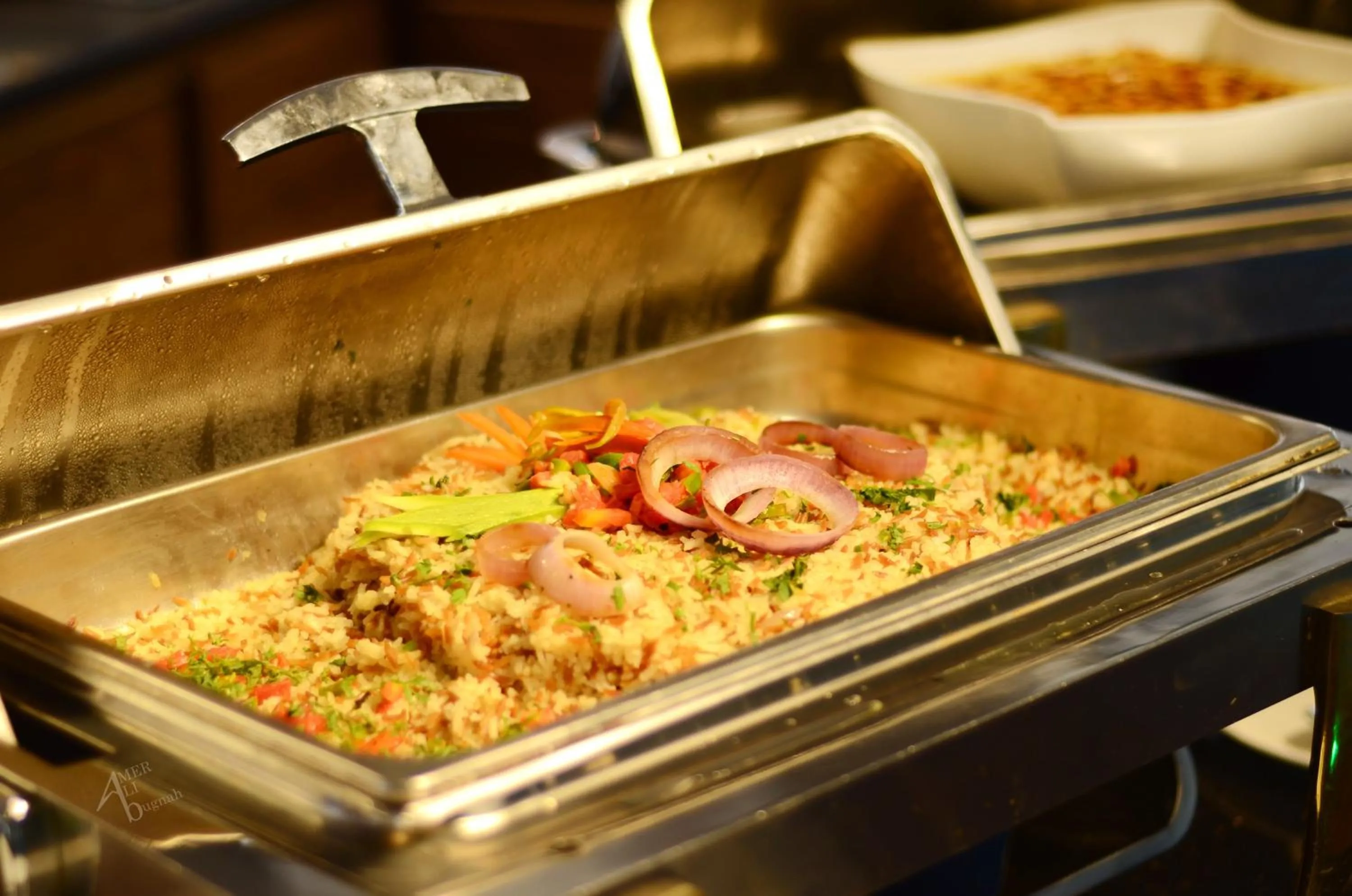 Restaurant/places to eat in Qasr Al Sahab