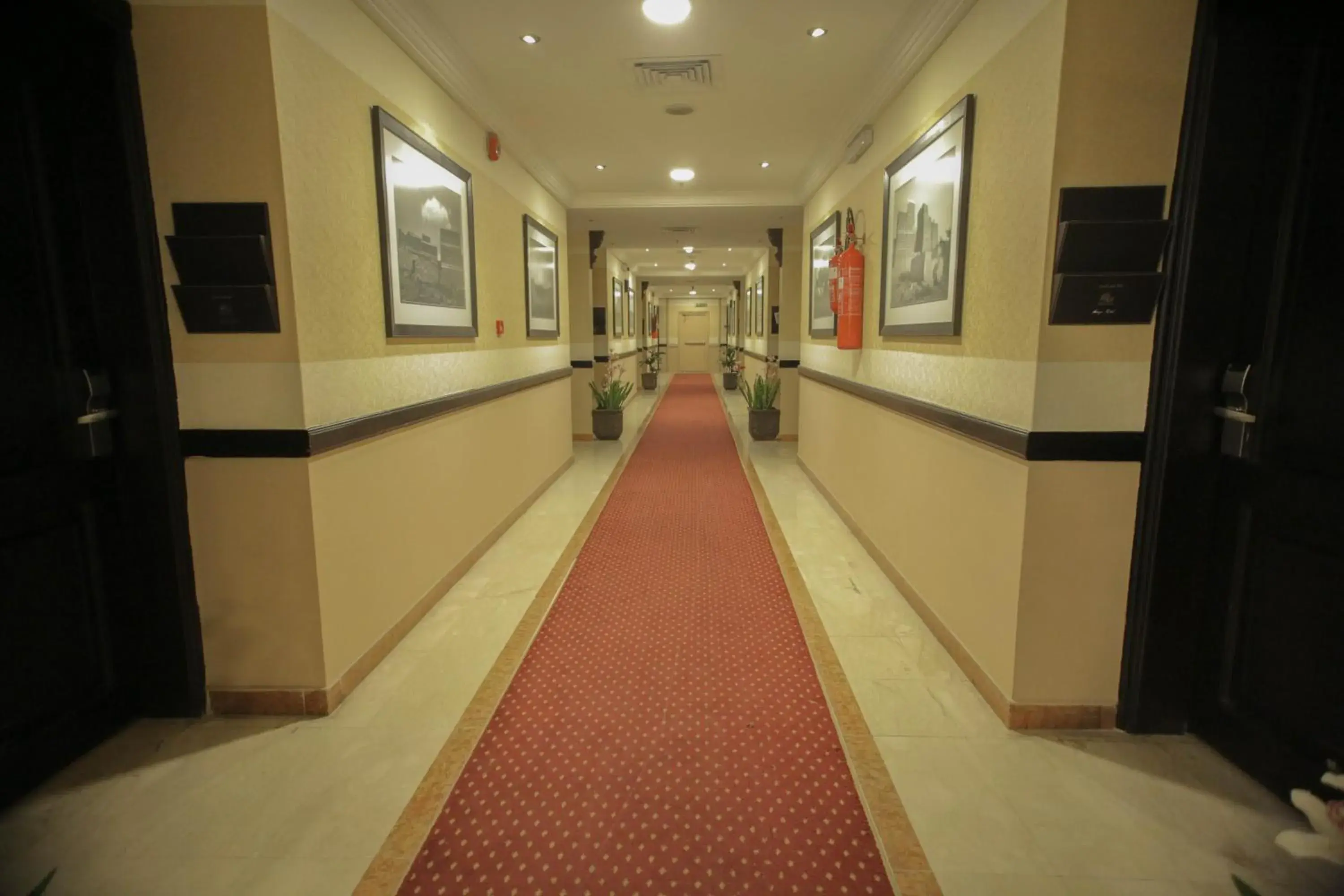 Property building in Qasr Al Sahab Property building in Qasr Al Sahab