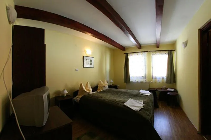 Photo of the whole room, Bed in Vila Gal
