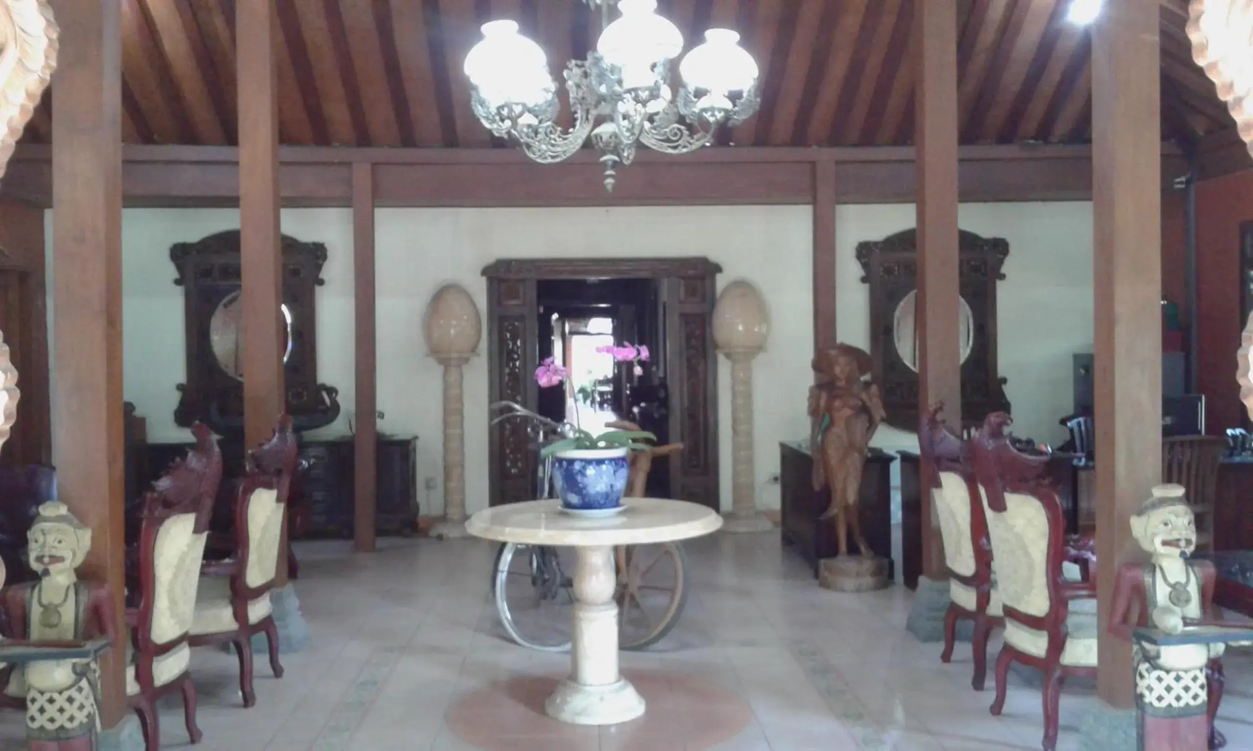 Lobby or reception in Alam Jogja Resort Mitra RedDoorz Lobby or reception in Alam Jogja Resort Mitra RedDoorz