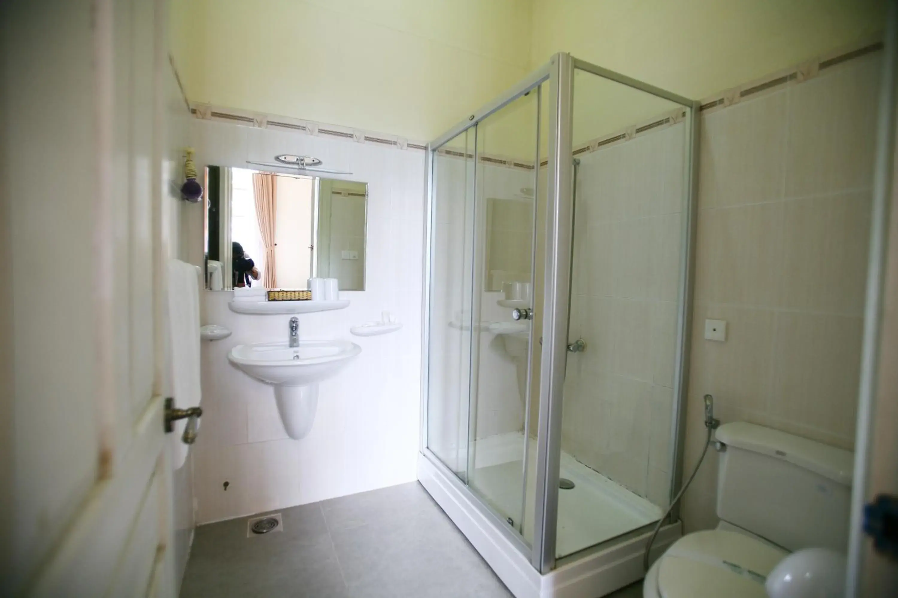 Bathroom in Dalat Cadasa Resort Bathroom in Dalat Cadasa Resort