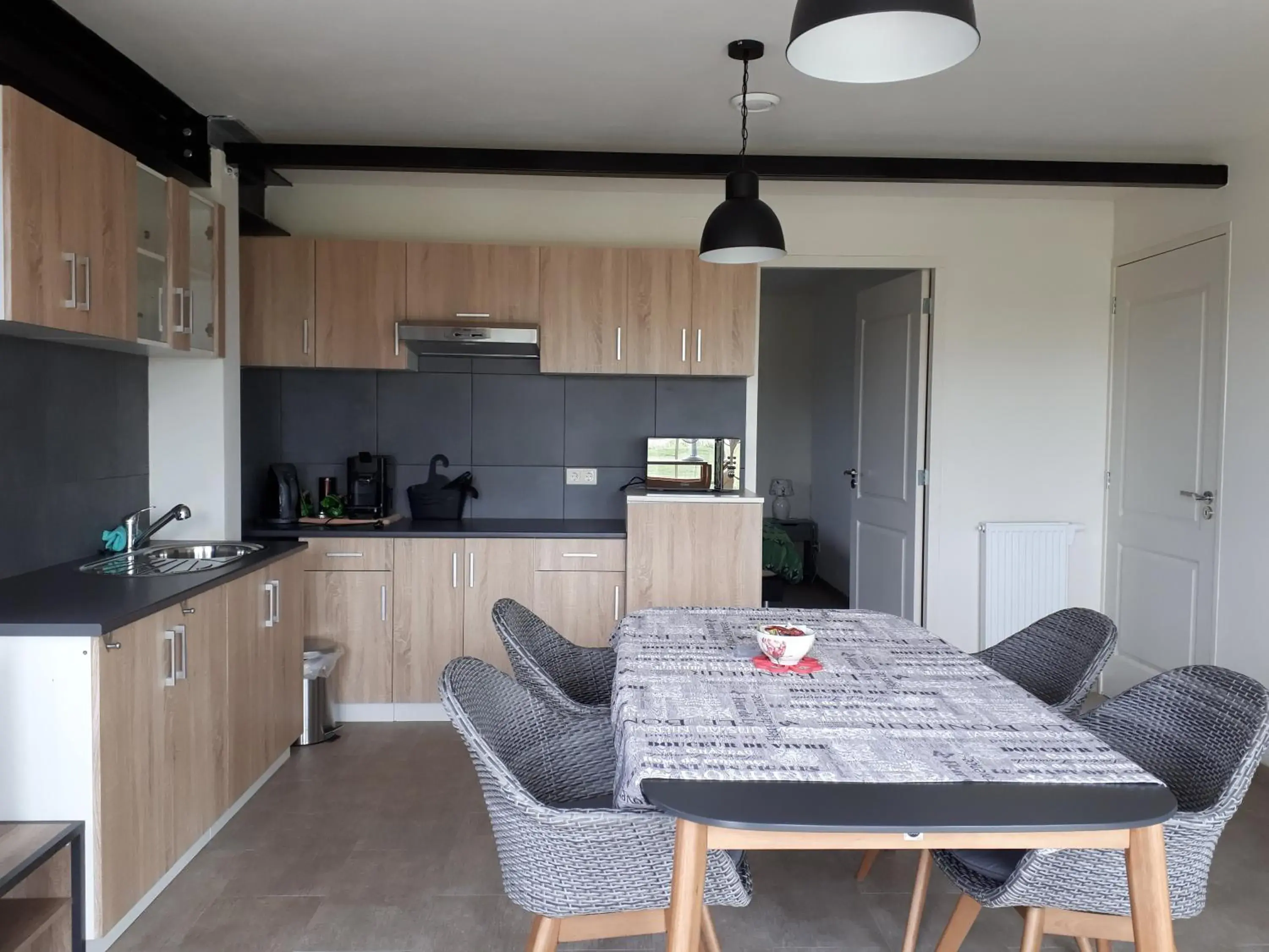 Large Double Room in Klein Cambron Large Double Room in Klein Cambron