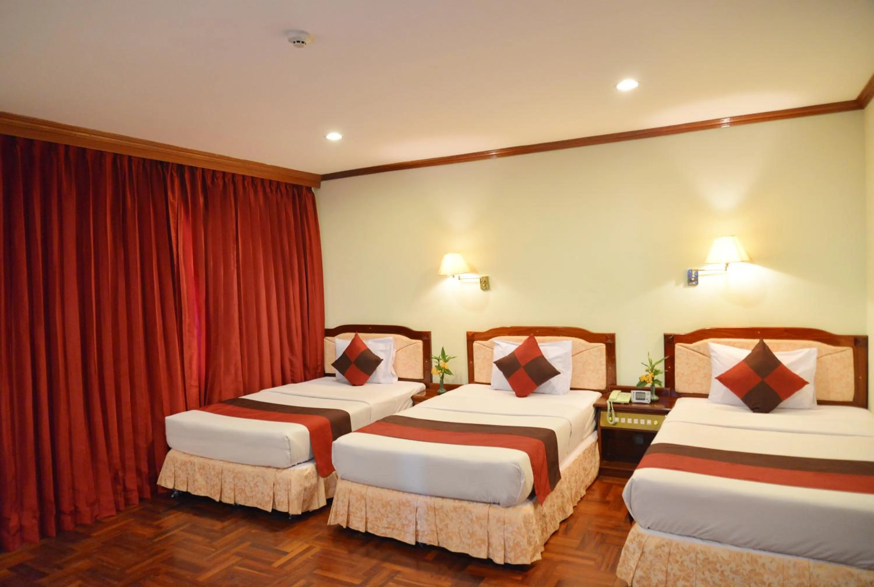 Bedroom, Bed in Angkor Hotel