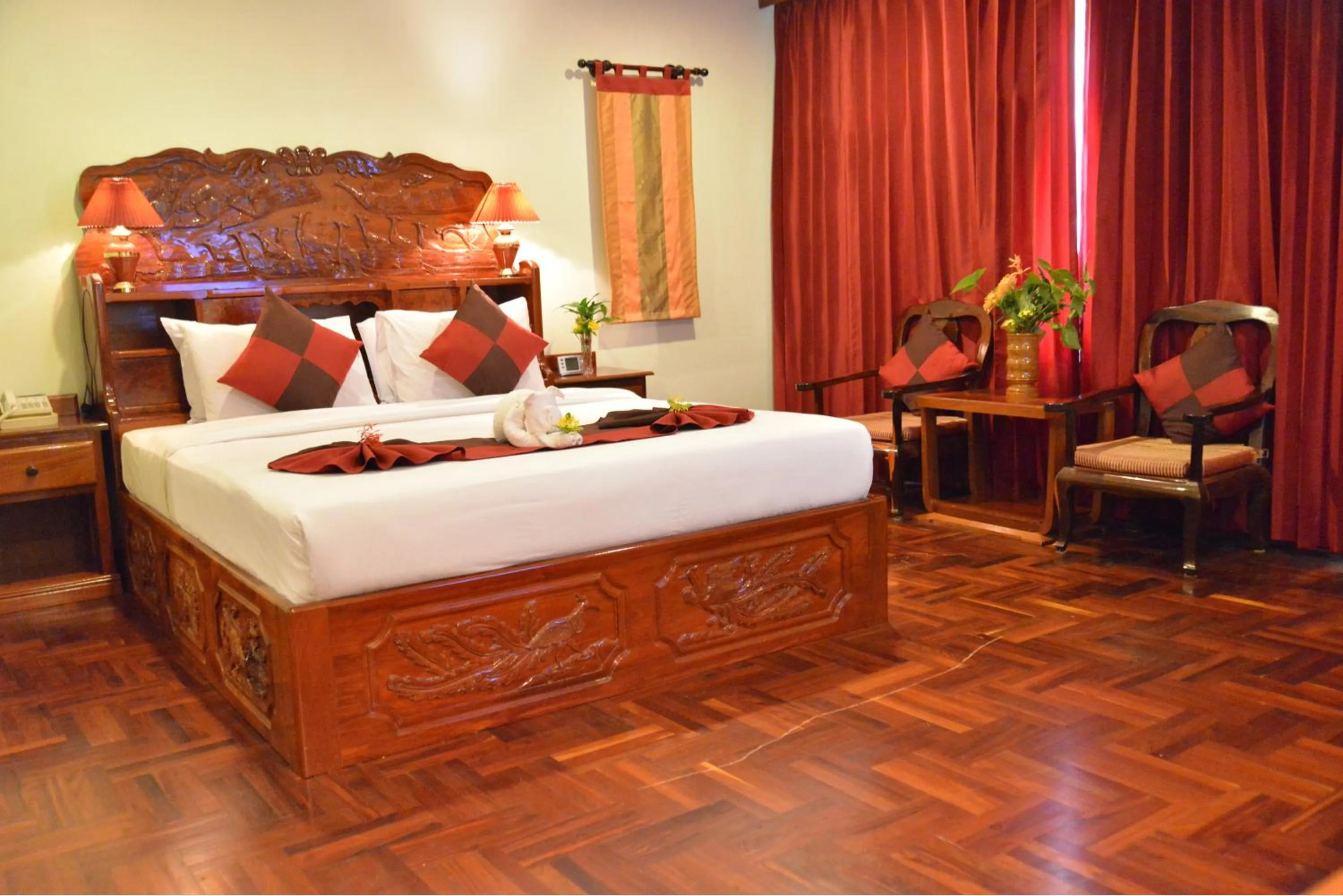 Bedroom, Bed in Angkor Hotel