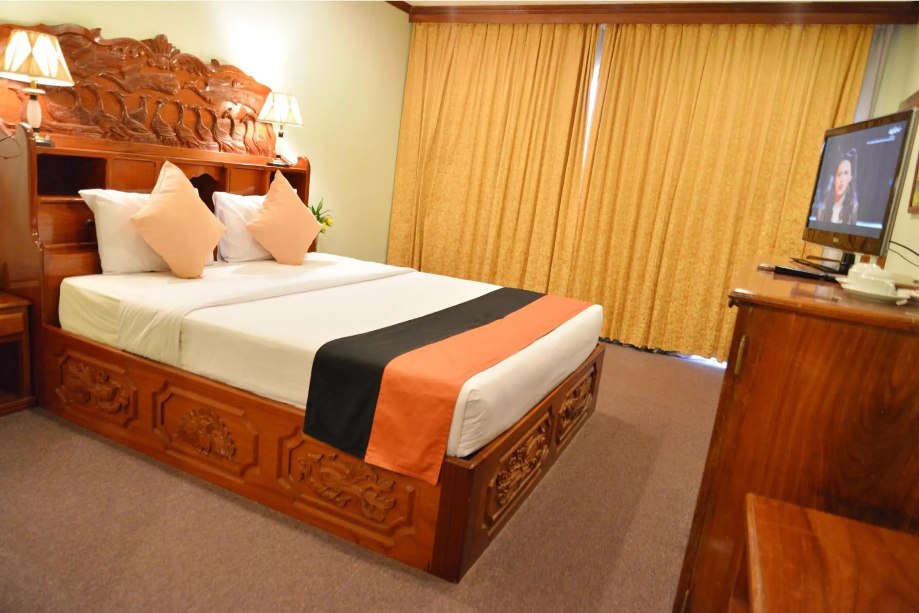 Bedroom, Bed in Angkor Hotel Bedroom, Bed in Angkor Hotel