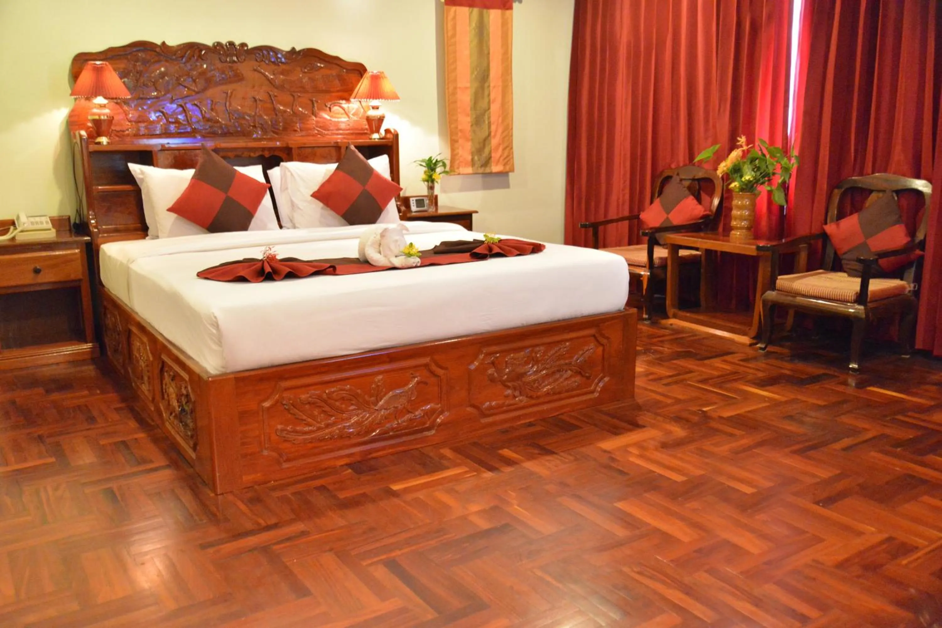 Bedroom, Bed in Angkor Hotel