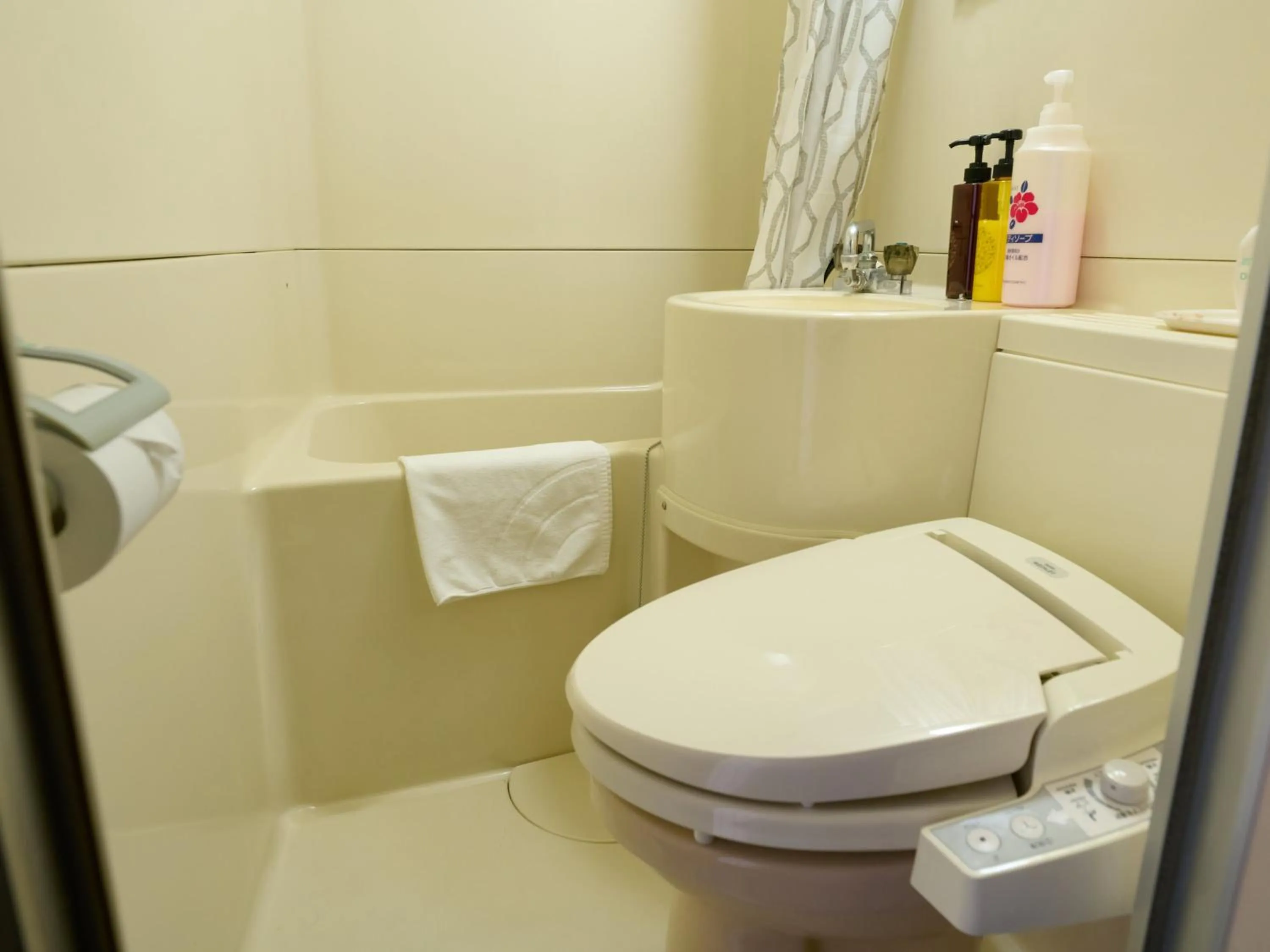 Shower in Tabist Hotel Seishokan