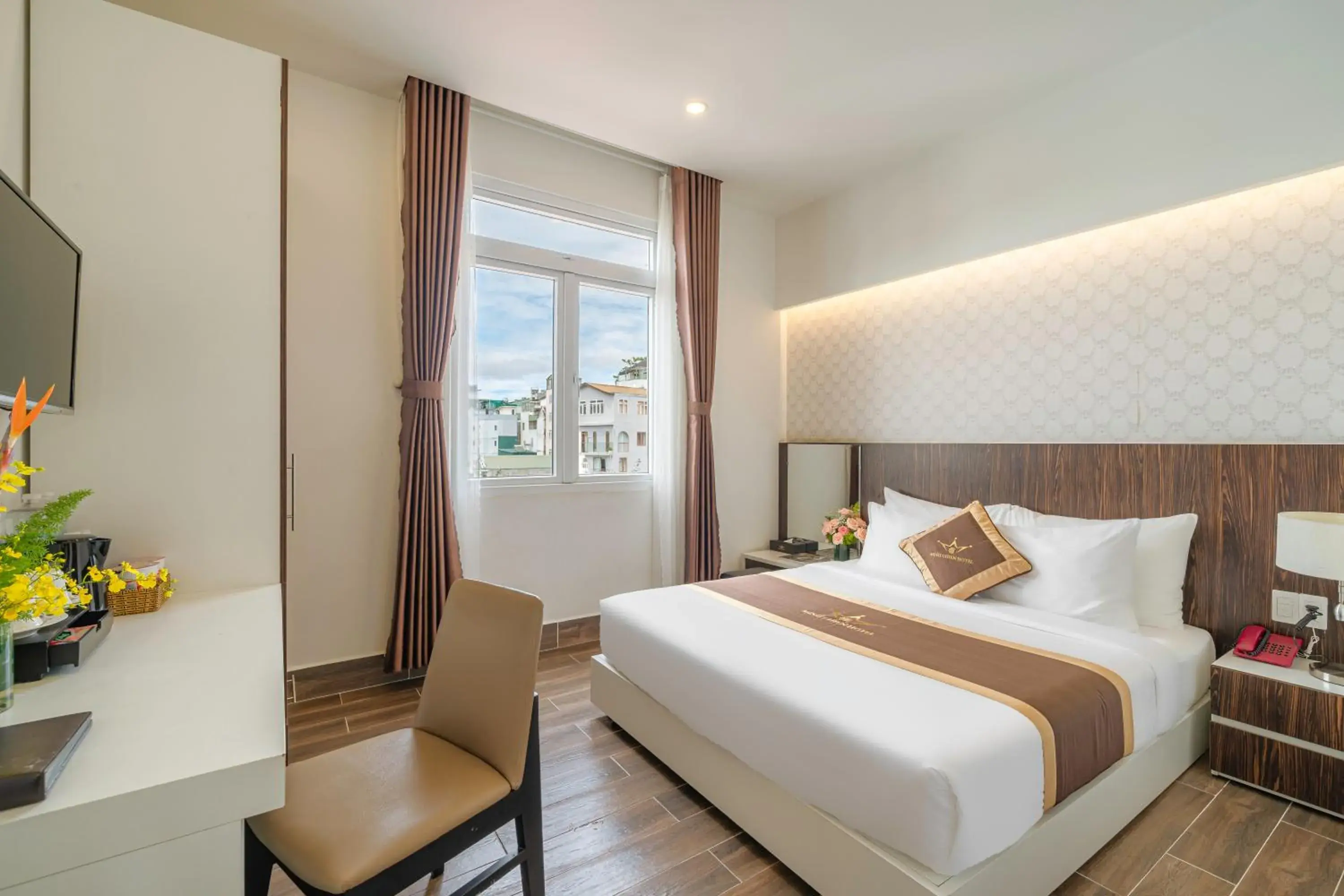 Bedroom, Bed in Minh Chien Hotel Bedroom, Bed in Minh Chien Hotel