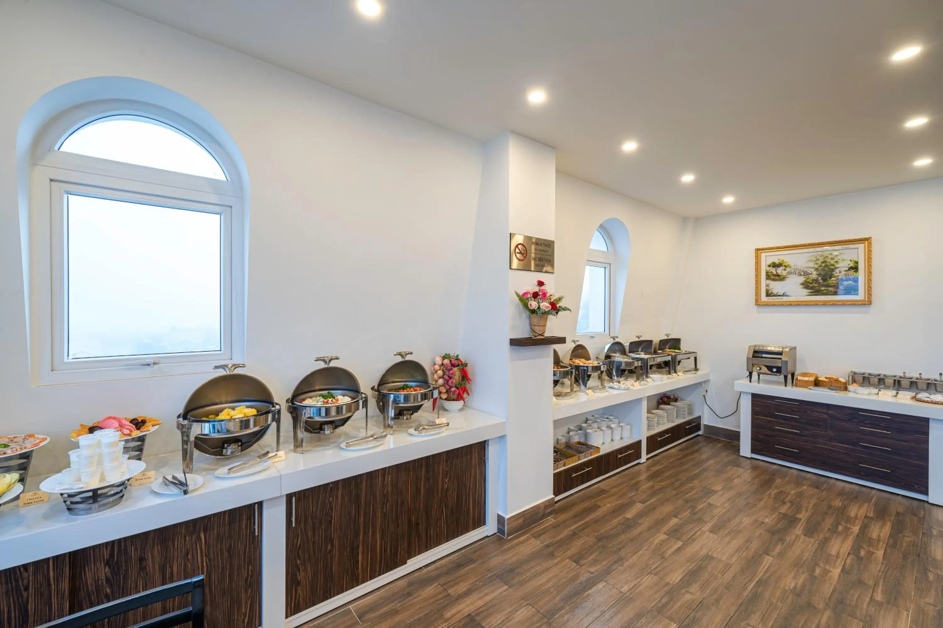 Restaurant/places to eat in Minh Chien Hotel