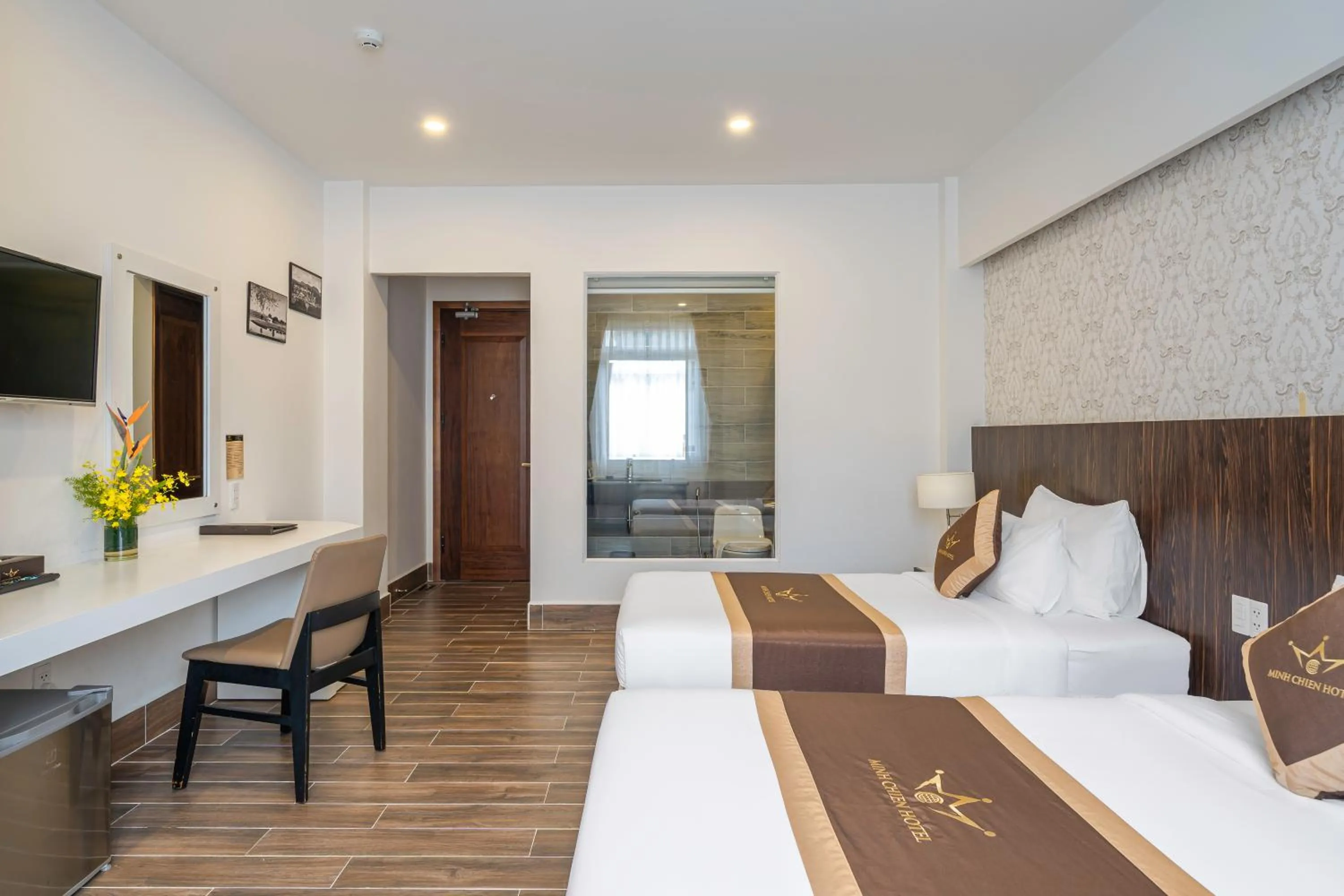 Bedroom, Bed in Minh Chien Hotel