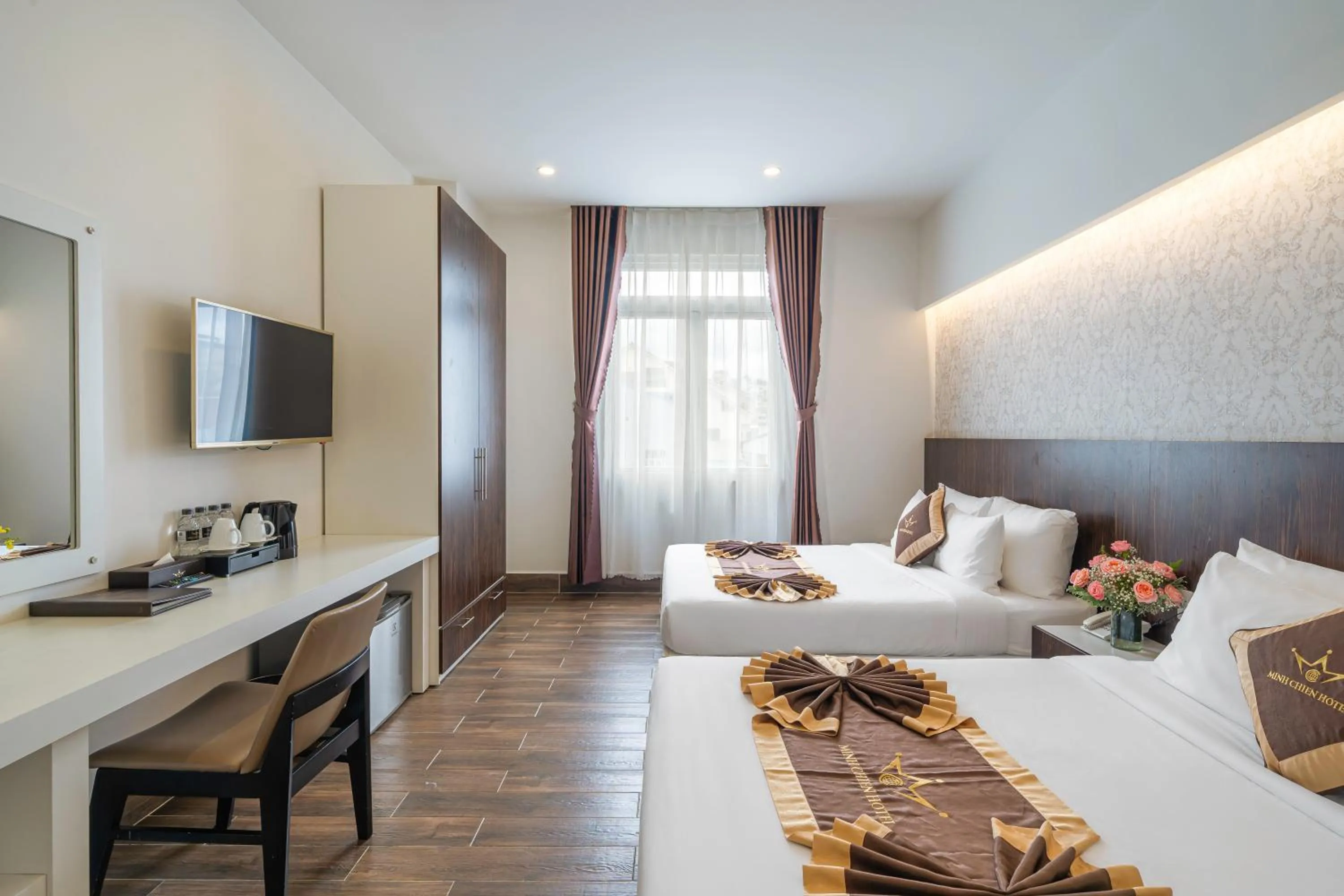 Photo of the whole room, Bed in Minh Chien Hotel