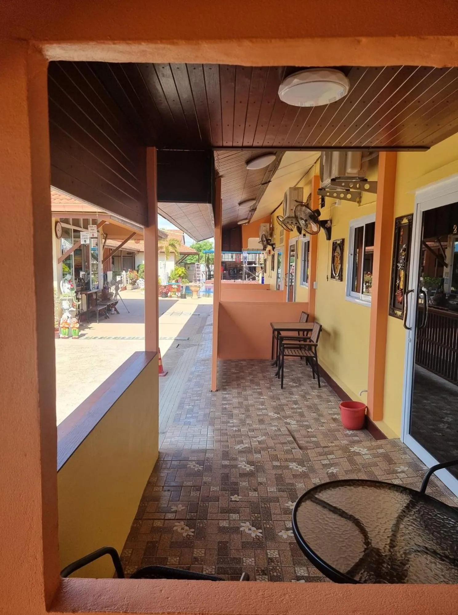 Baan Sabaijai Resort