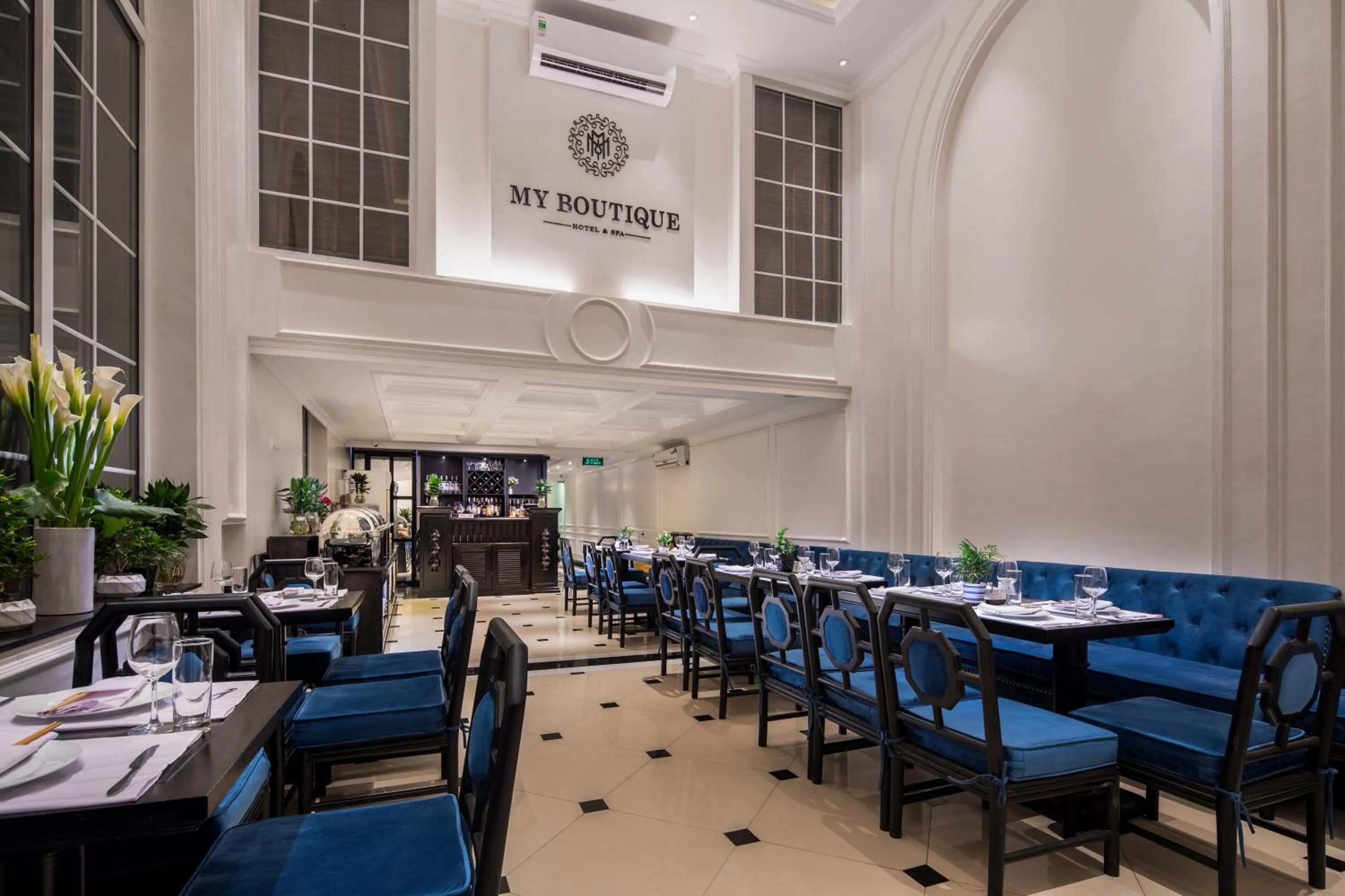 Restaurant/places to eat in My Boutique Hotel & Spa