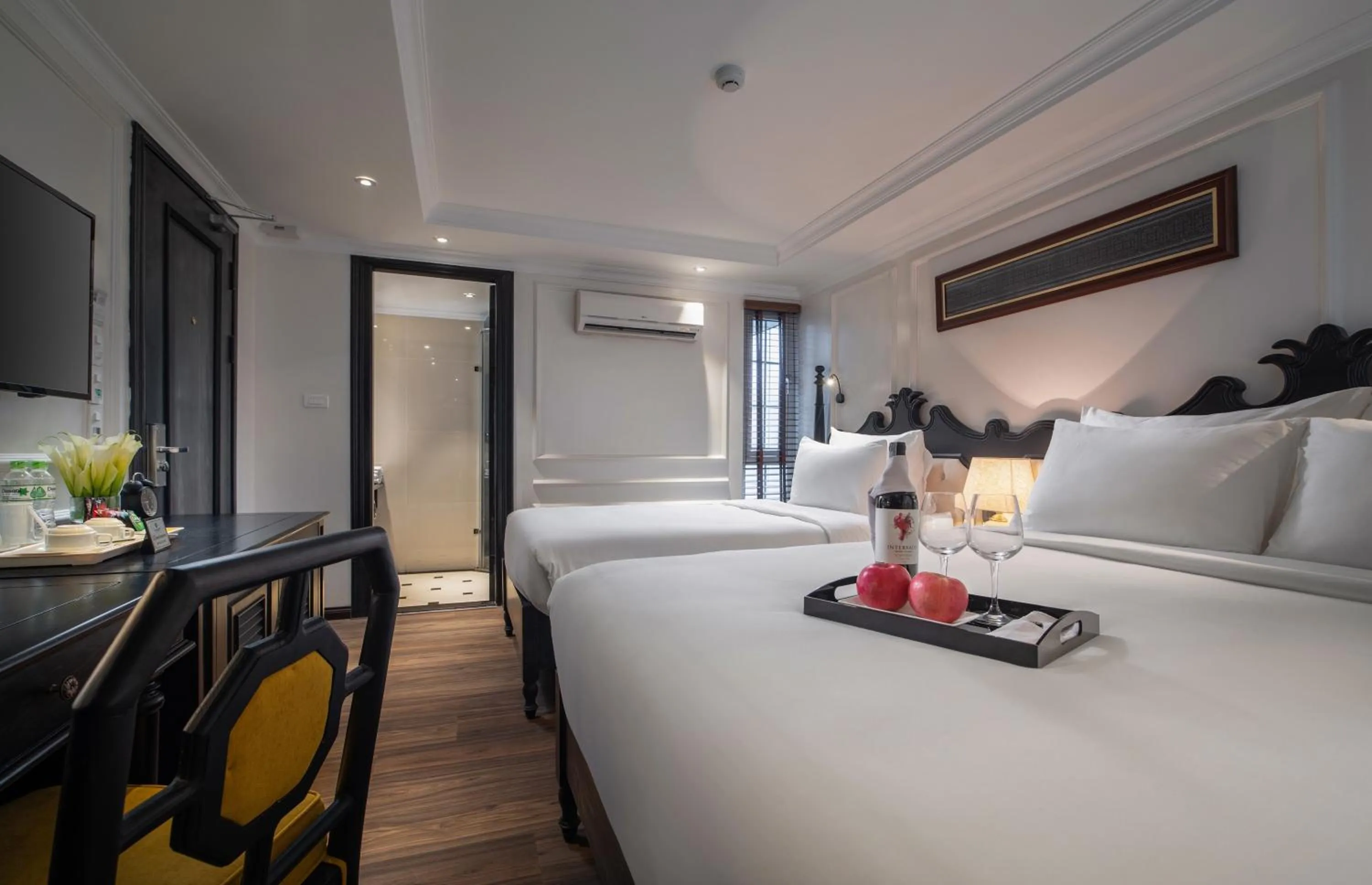 Shower, Bed in My Boutique Hotel & Spa