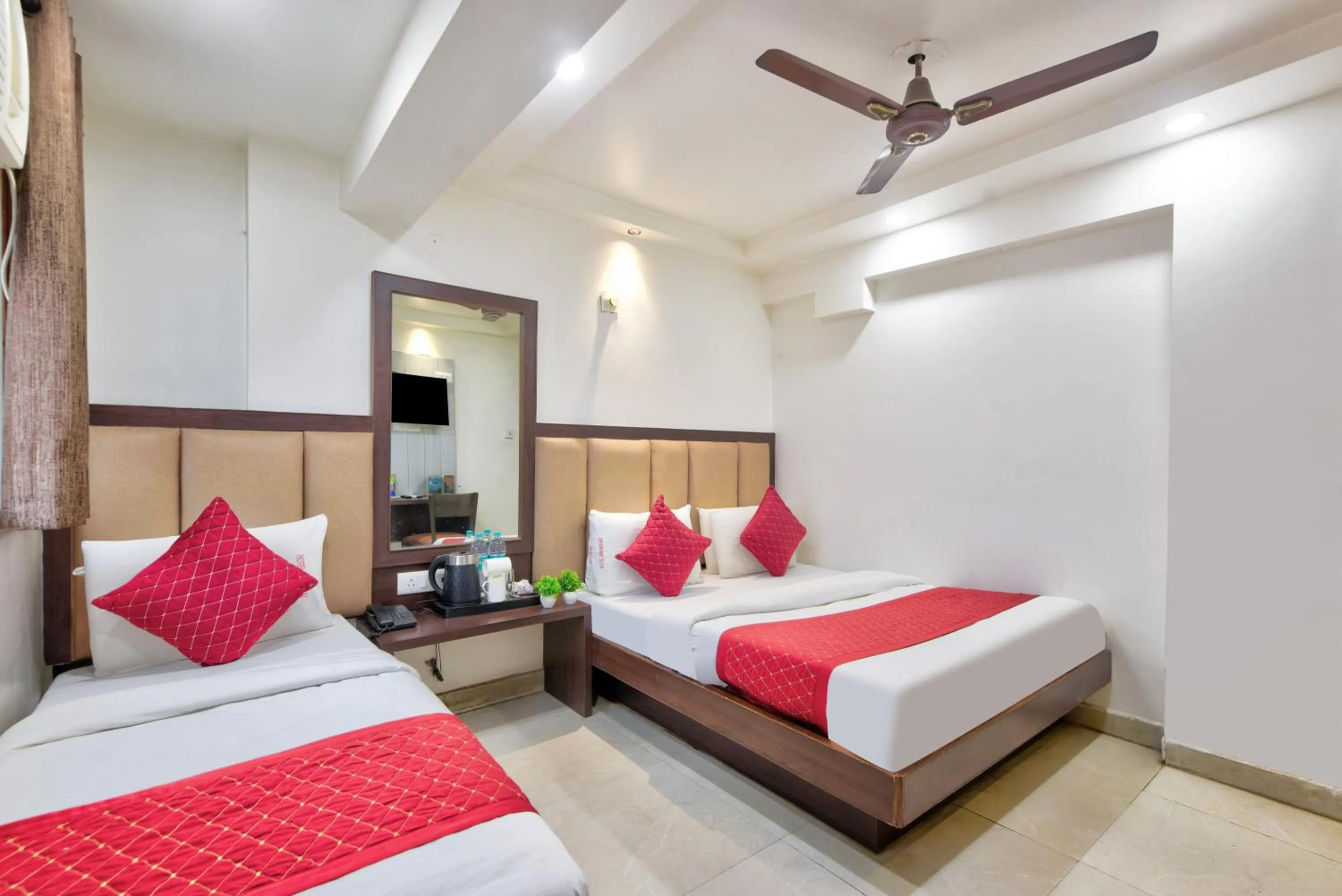 View (from property/room), Bed in Hotel Maharani -New Delhi Railway Station - Paharganj