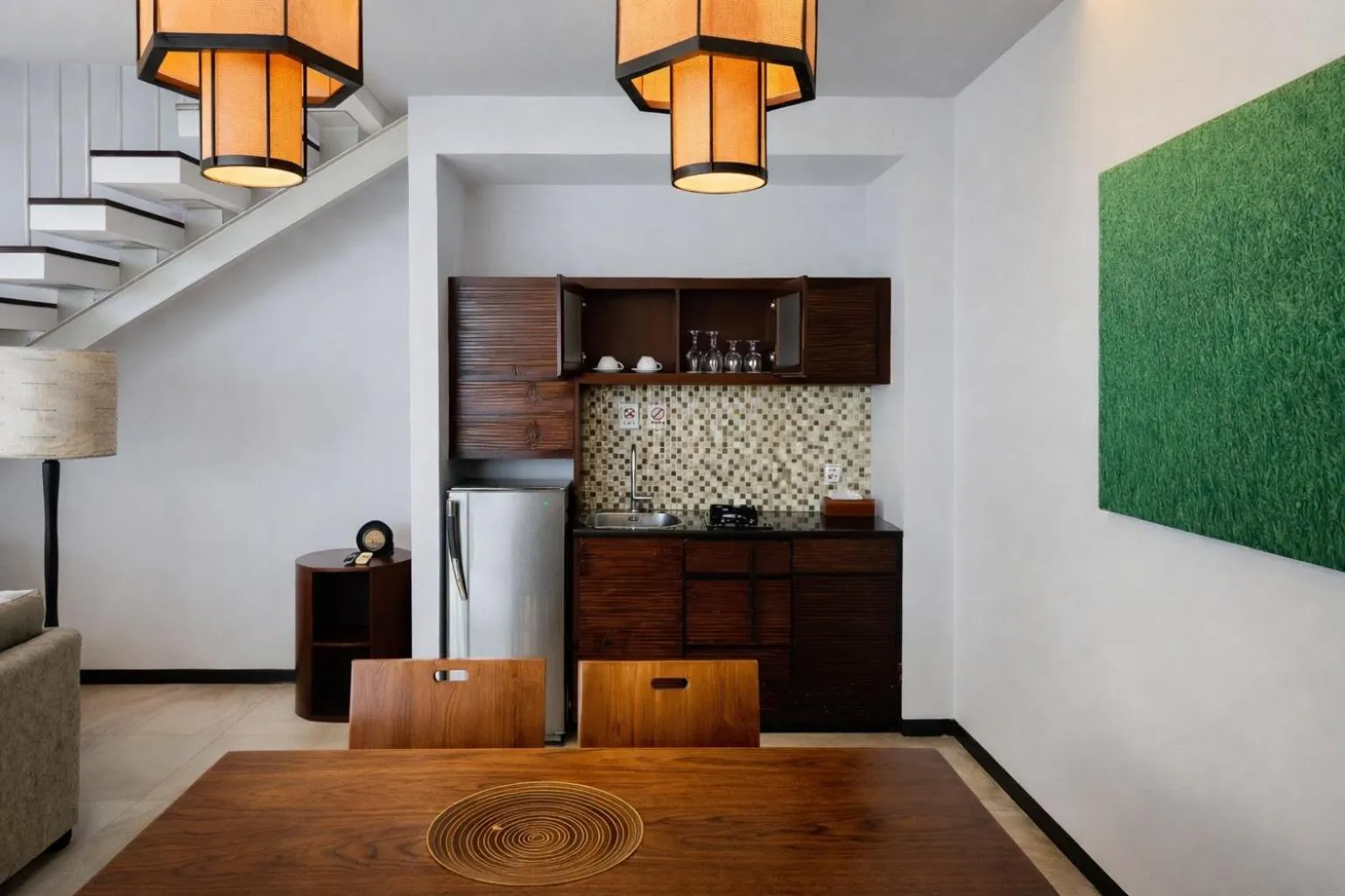 Kitchen or kitchenette in Seminyak Icon - by Karaniya Experience - CHSE certified