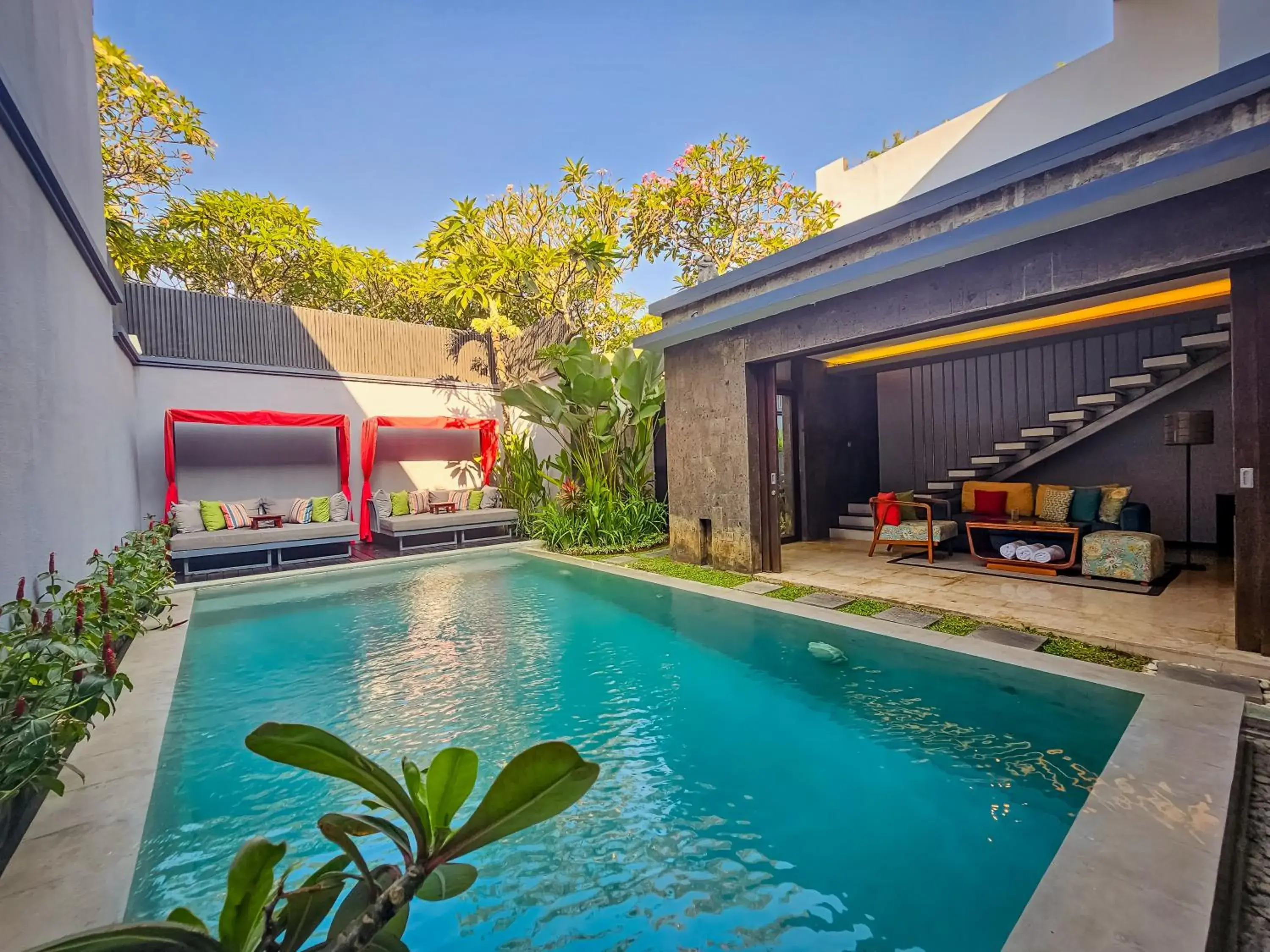 Swimming pool in Seminyak Icon - by Karaniya Experience - CHSE certified Swimming pool in Seminyak Icon - by Karaniya Experience - CHSE certified
