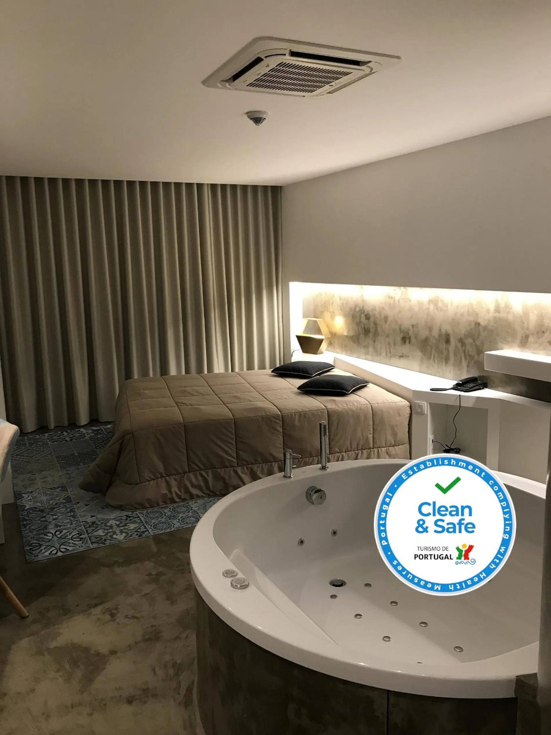 Decorative detail in Hotel do Parque