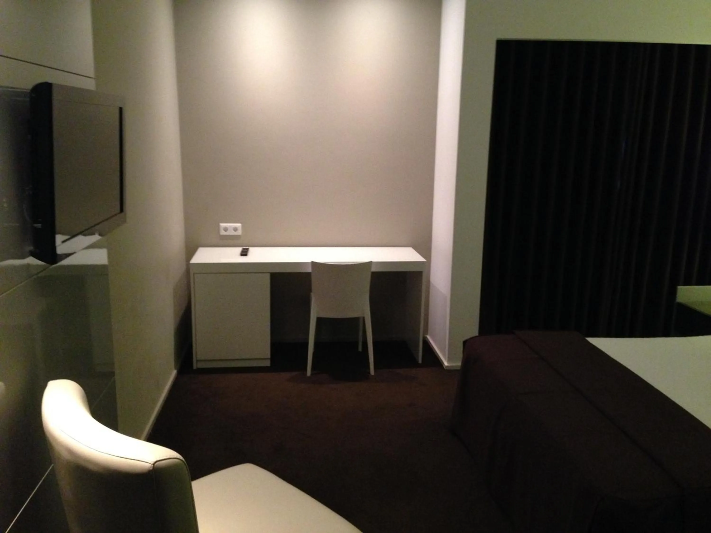 Photo of the whole room in Hotel do Parque