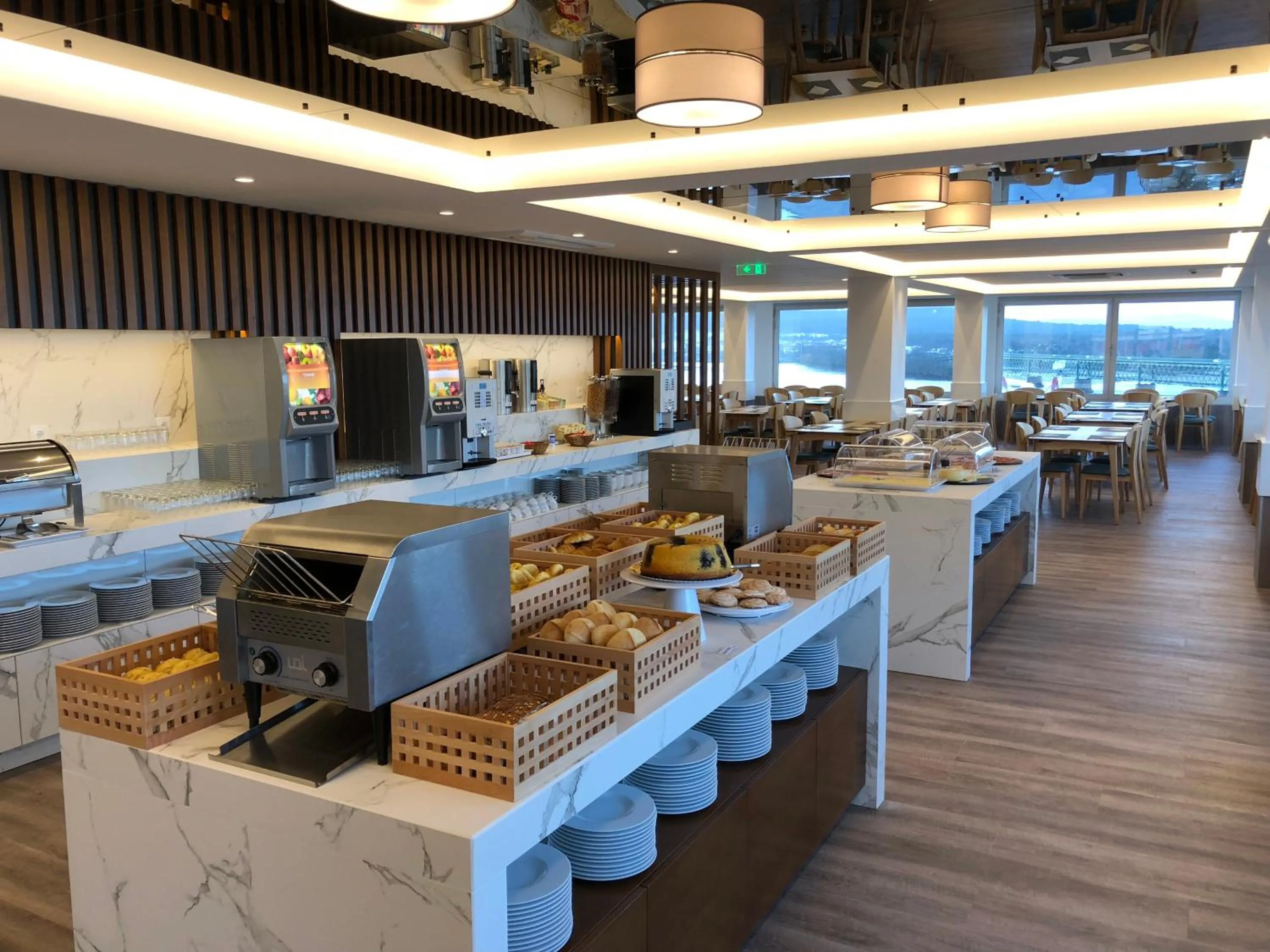 American breakfast in Hotel do Parque