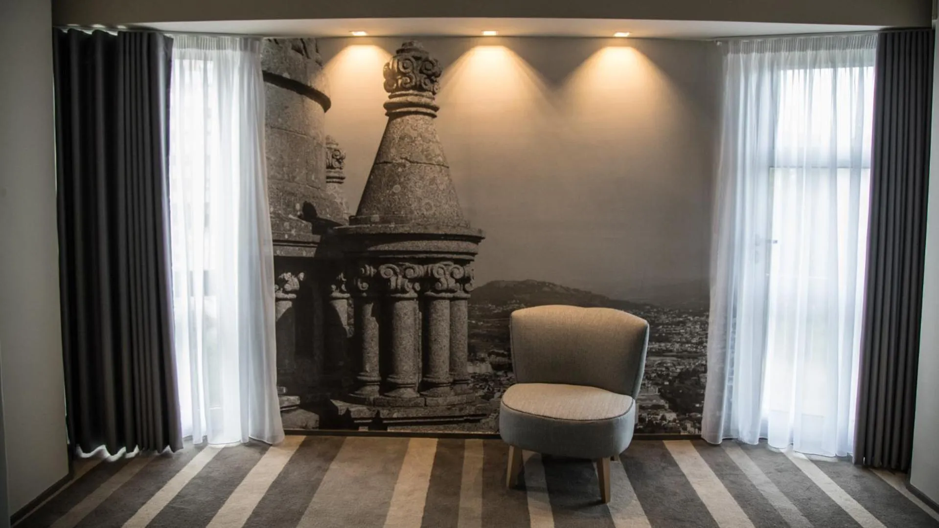 Decorative detail in Hotel do Parque