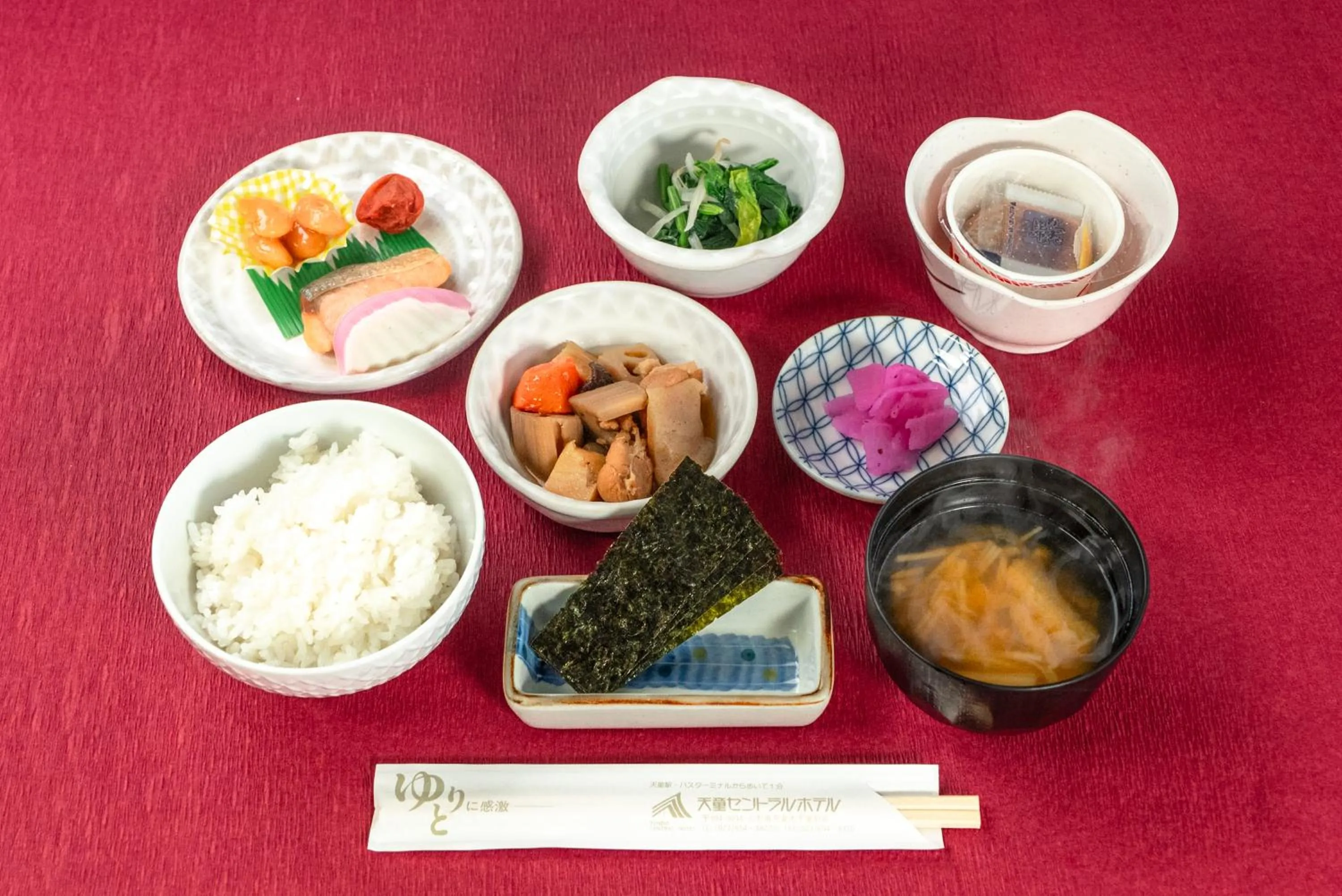 Breakfast in Tendo Central Hotel