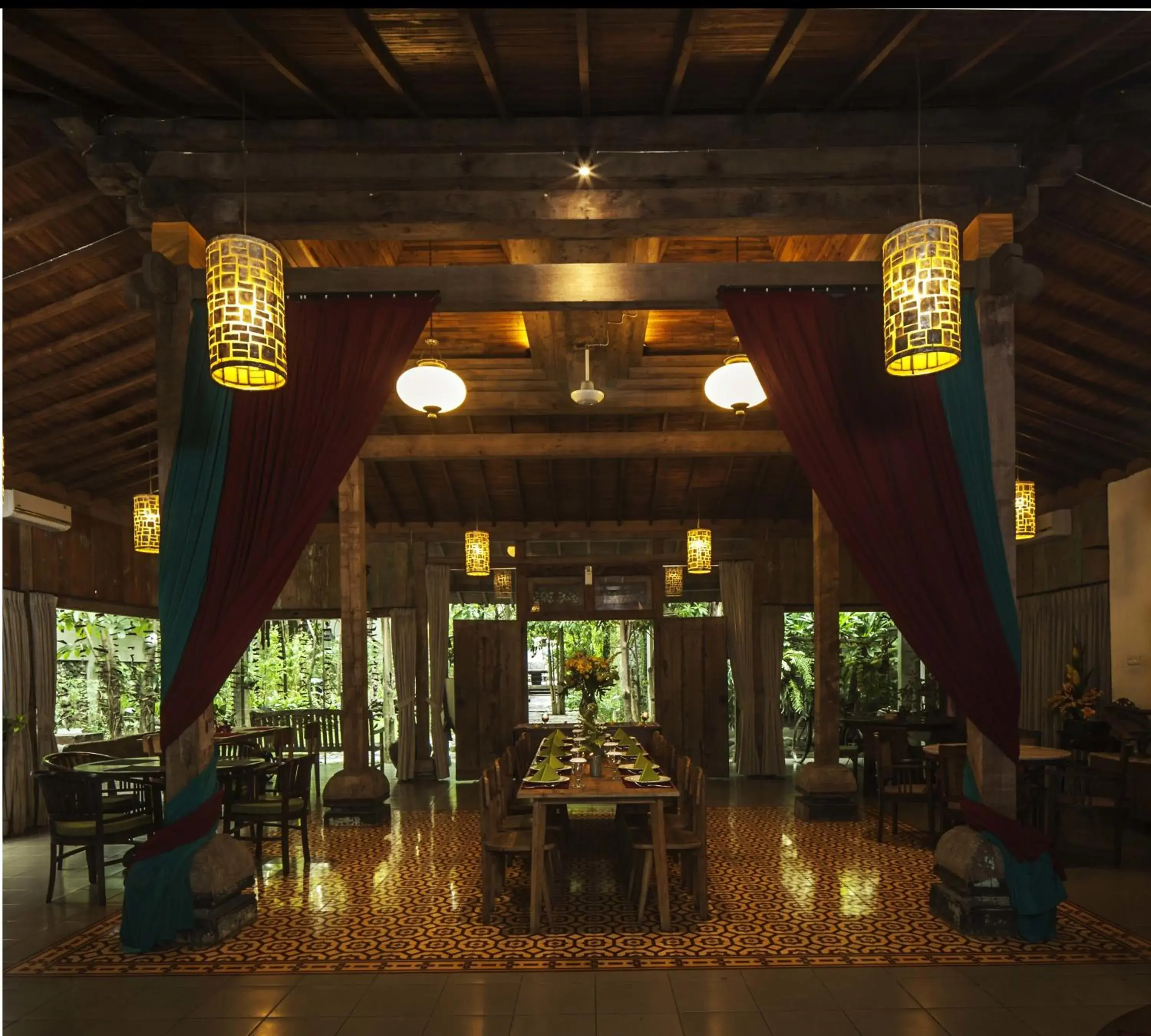 Restaurant/places to eat in Rumah Batu Boutique Hotel Restaurant/places to eat in Rumah Batu Boutique Hotel