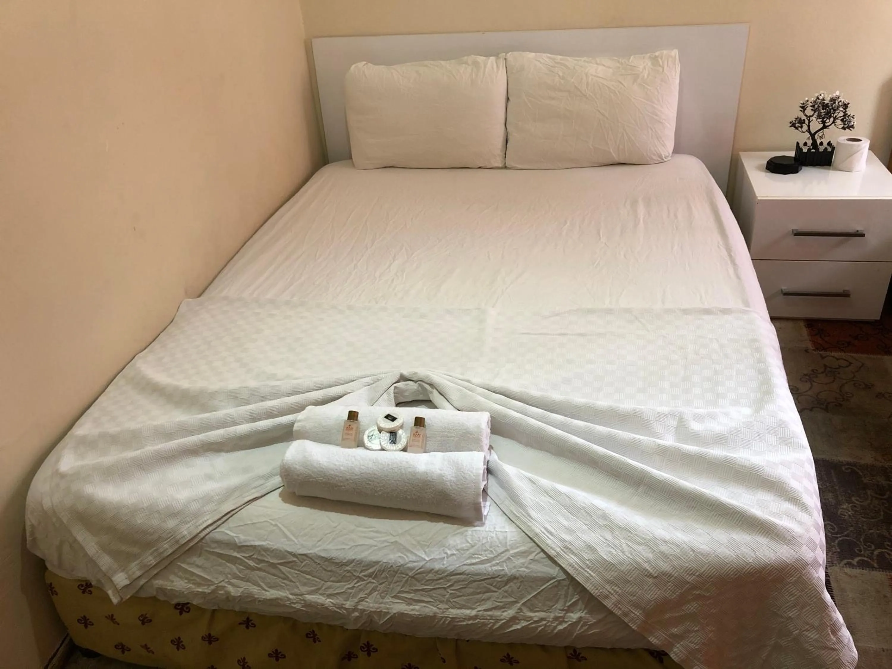 Bed in Ersoy Ak Pansiyon