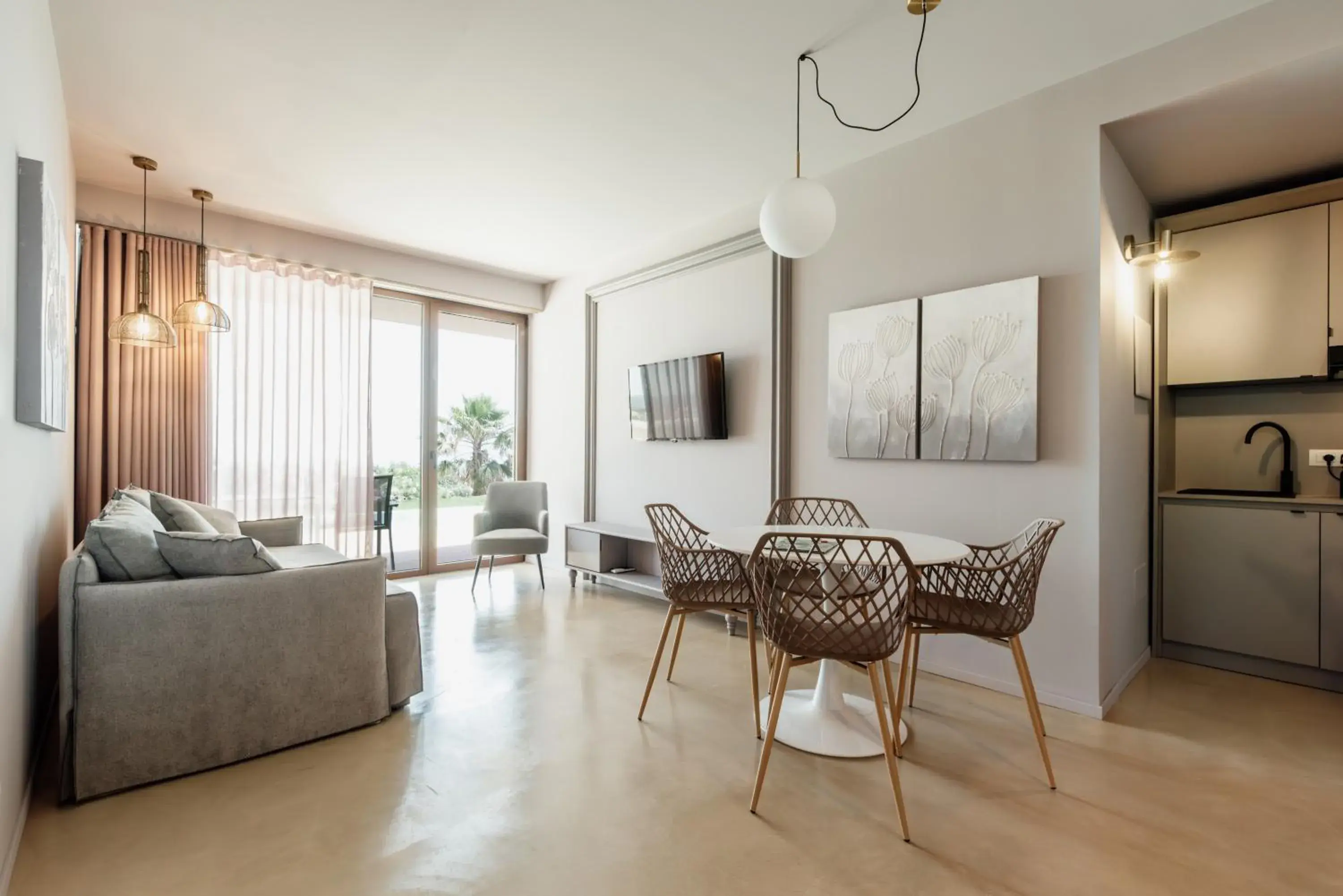 Suite with Private Pool in Relais Chiaramonte Suite with Private Pool in Relais Chiaramonte