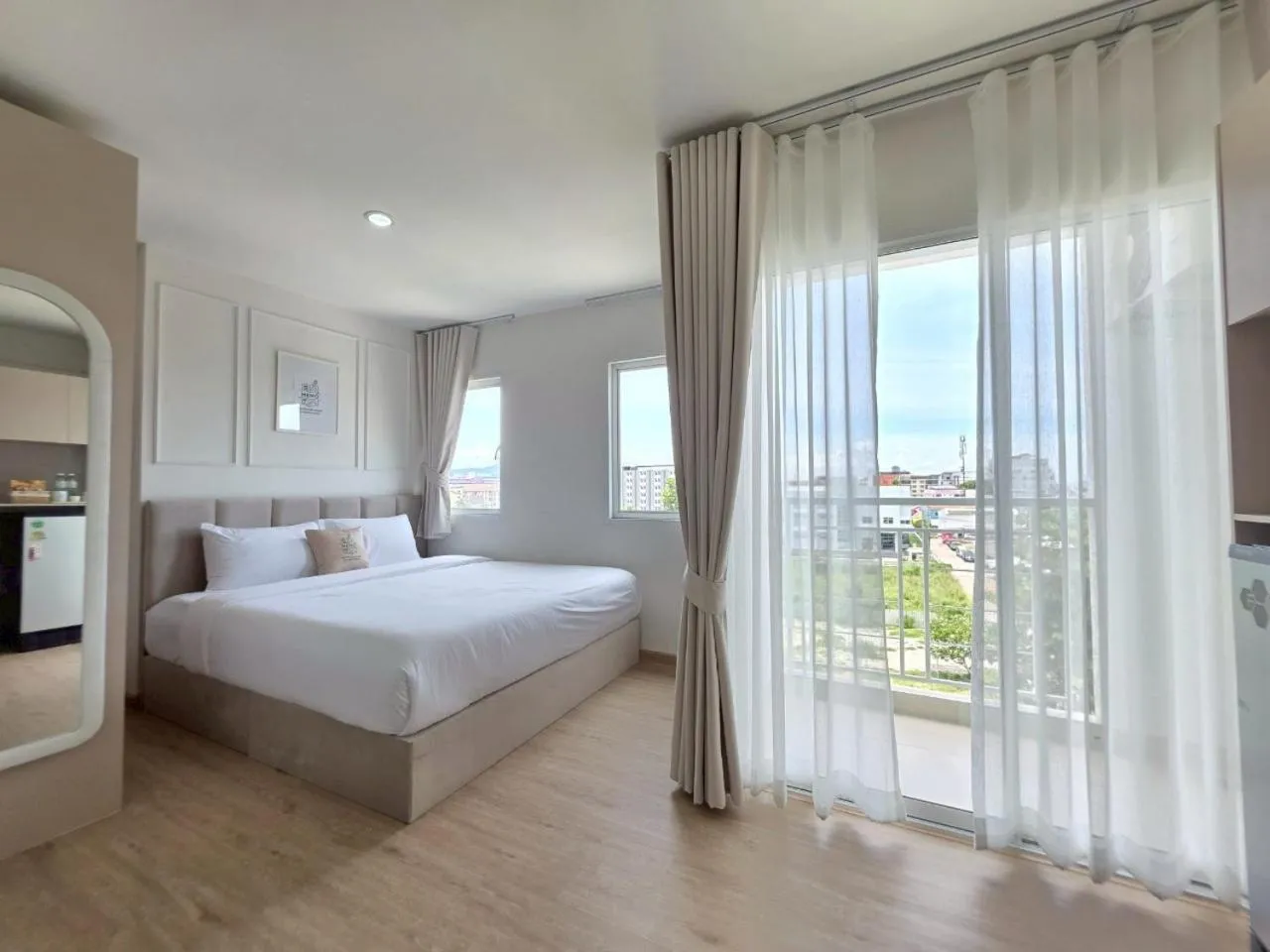 Bedroom, Bed in Memo Bangsaen