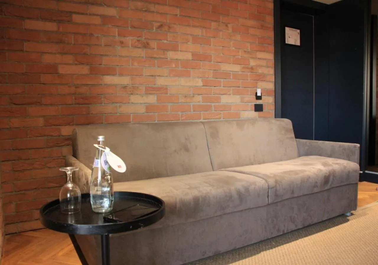 Coffee/tea facilities in Caro Hotel