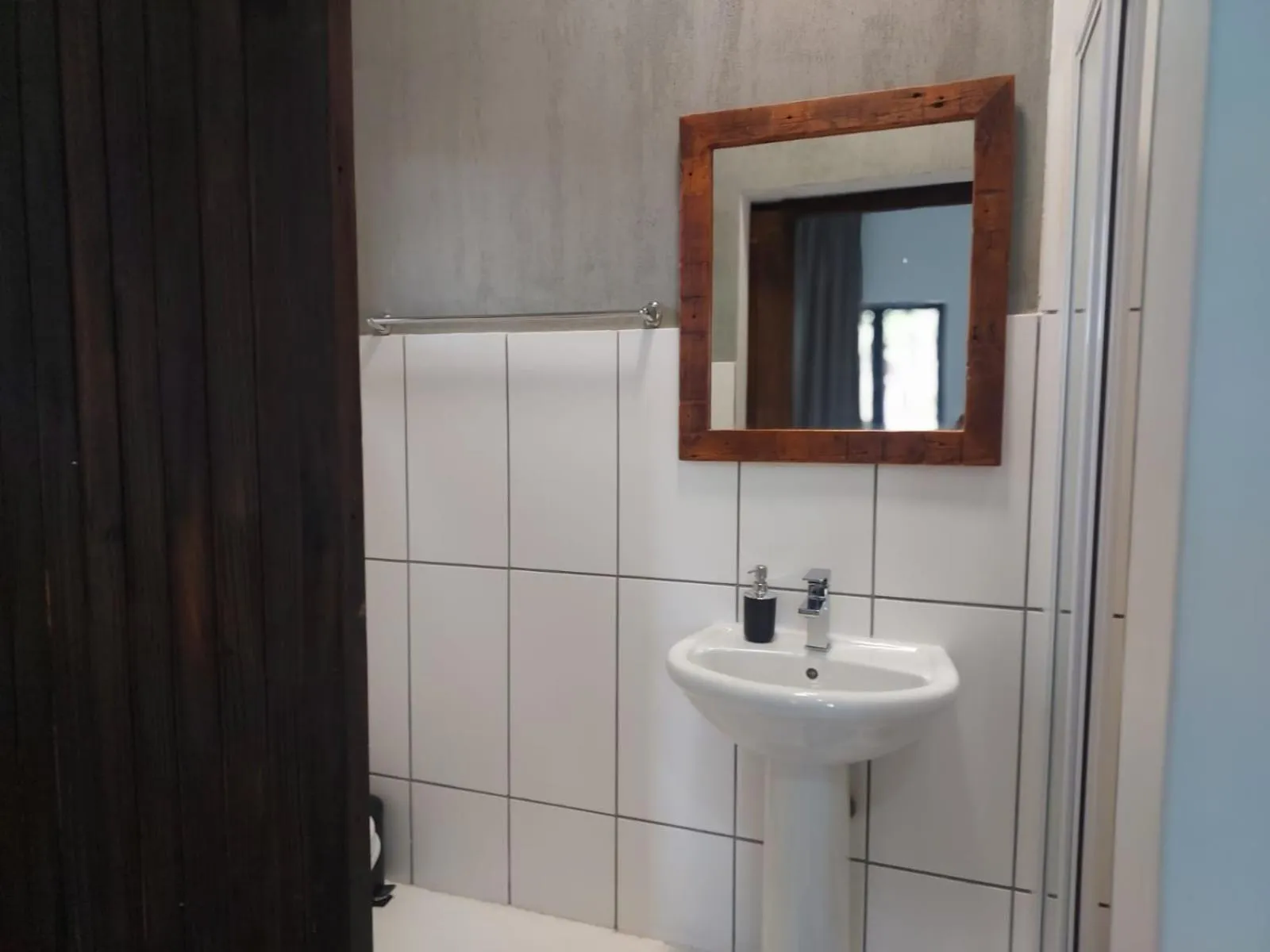 Shower in Karoo Retreat- Self Catering Villas and Guest House