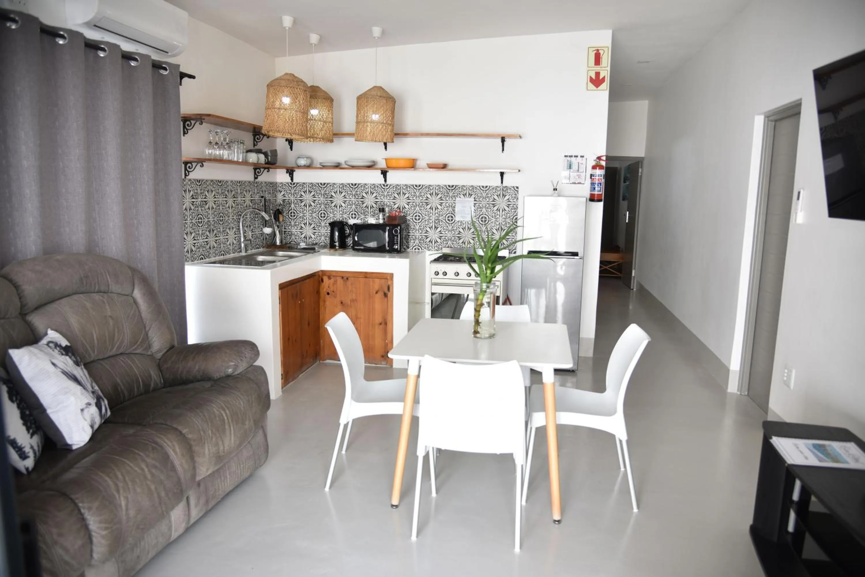Kitchen or kitchenette in Karoo Retreat- Self Catering Villas and Guest House