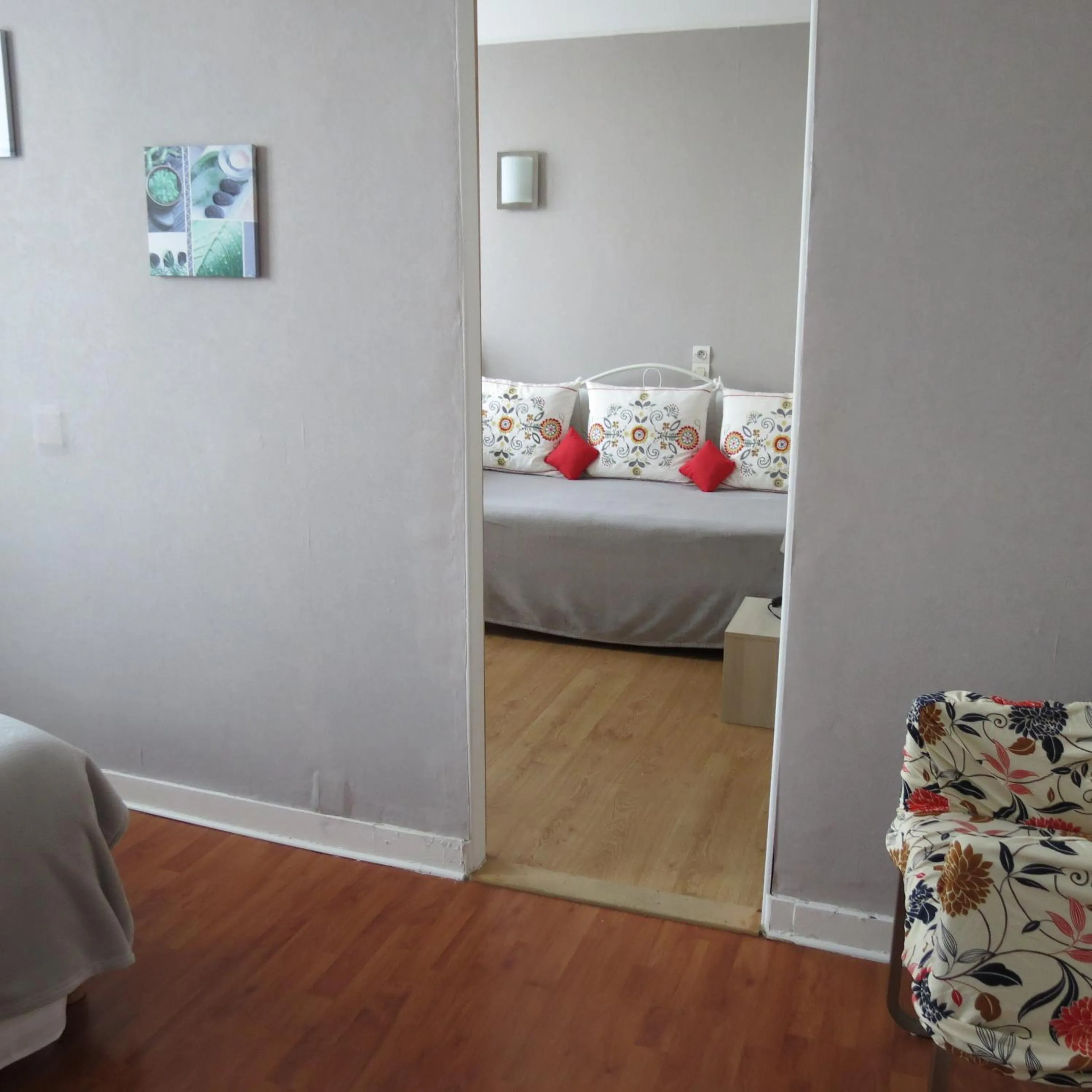 Photo of the whole room, Bed in Hotel Au Petit Béarn