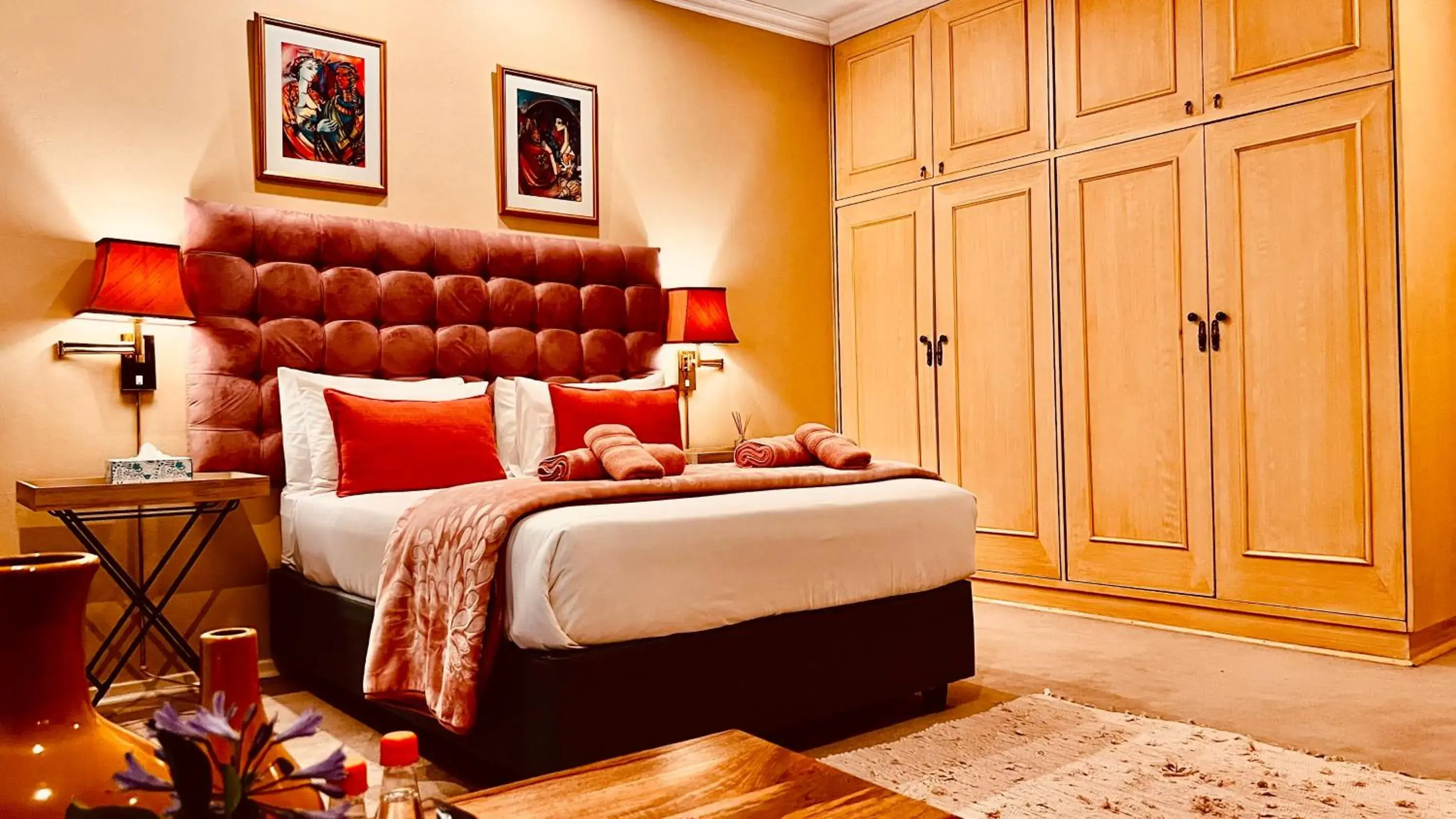 King Room with Garden View in 27A on Angus King Room with Garden View in 27A on Angus