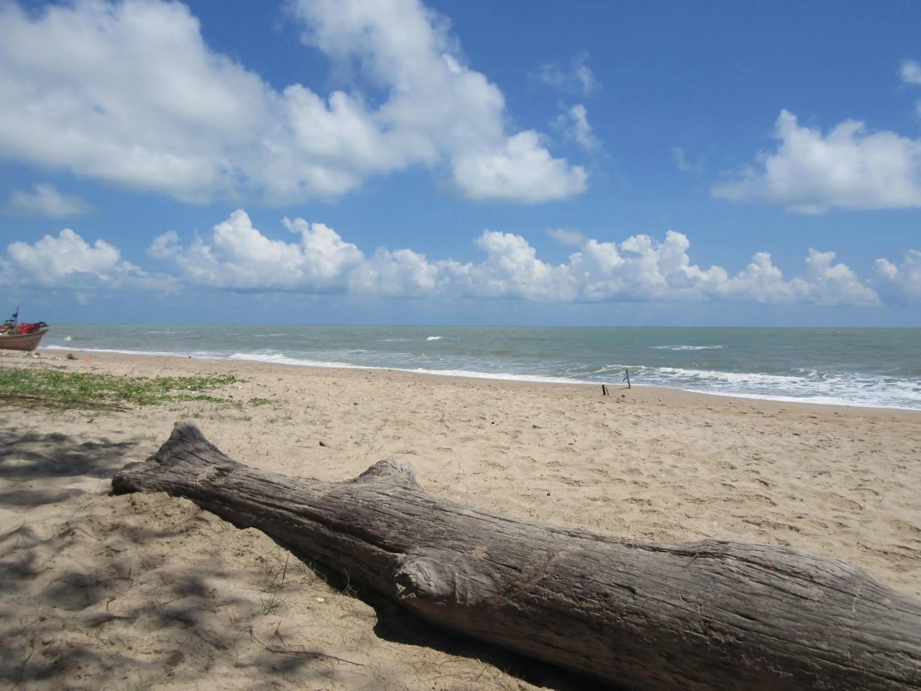 Beach in Ao Thai Resort