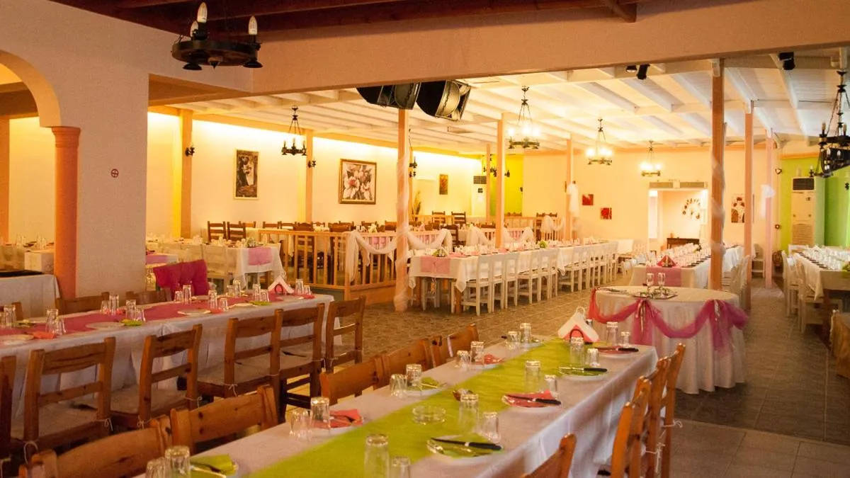 Banquet/Function facilities in Villa Michalis