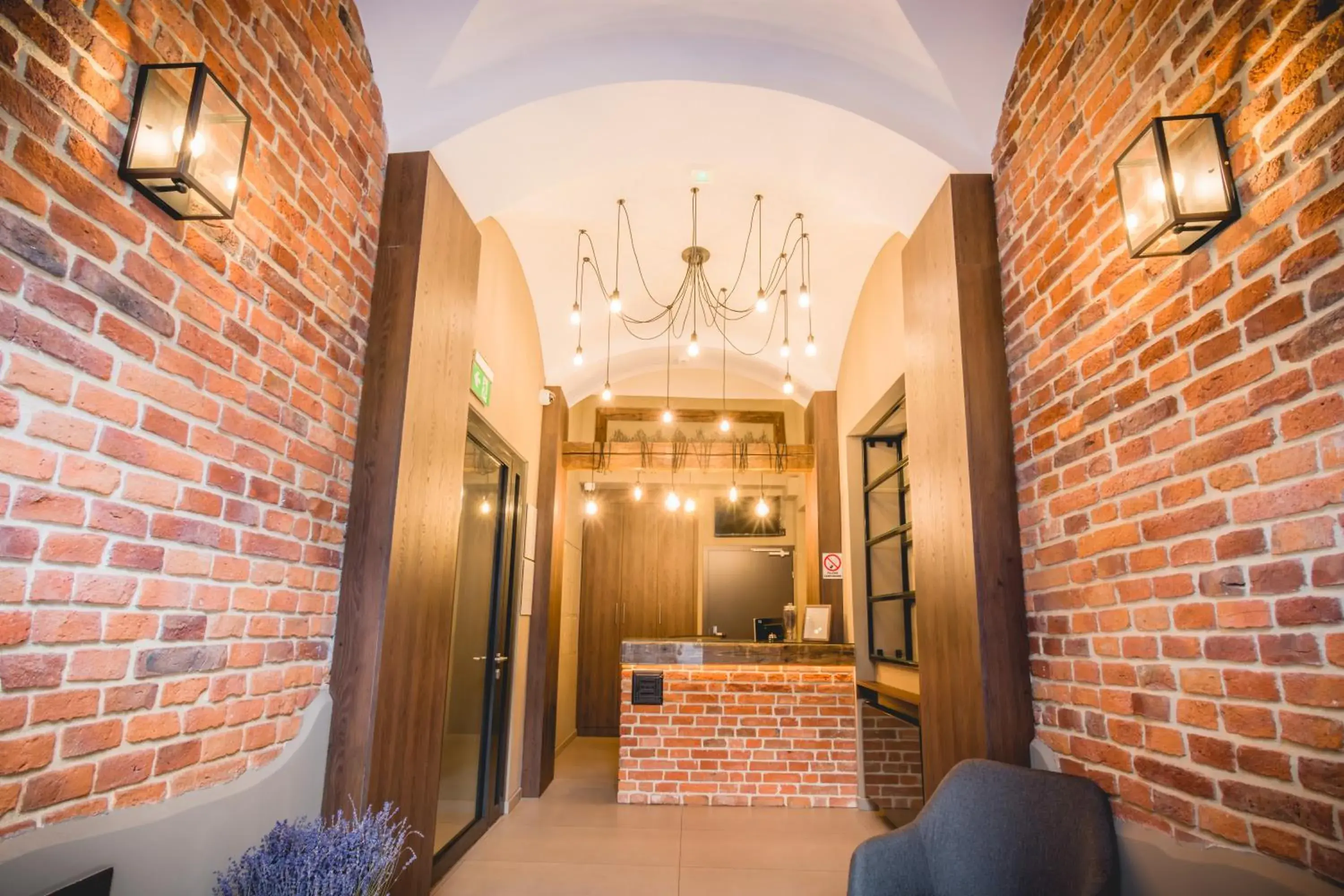 Property building in Hotel Lavender Property building in Hotel Lavender