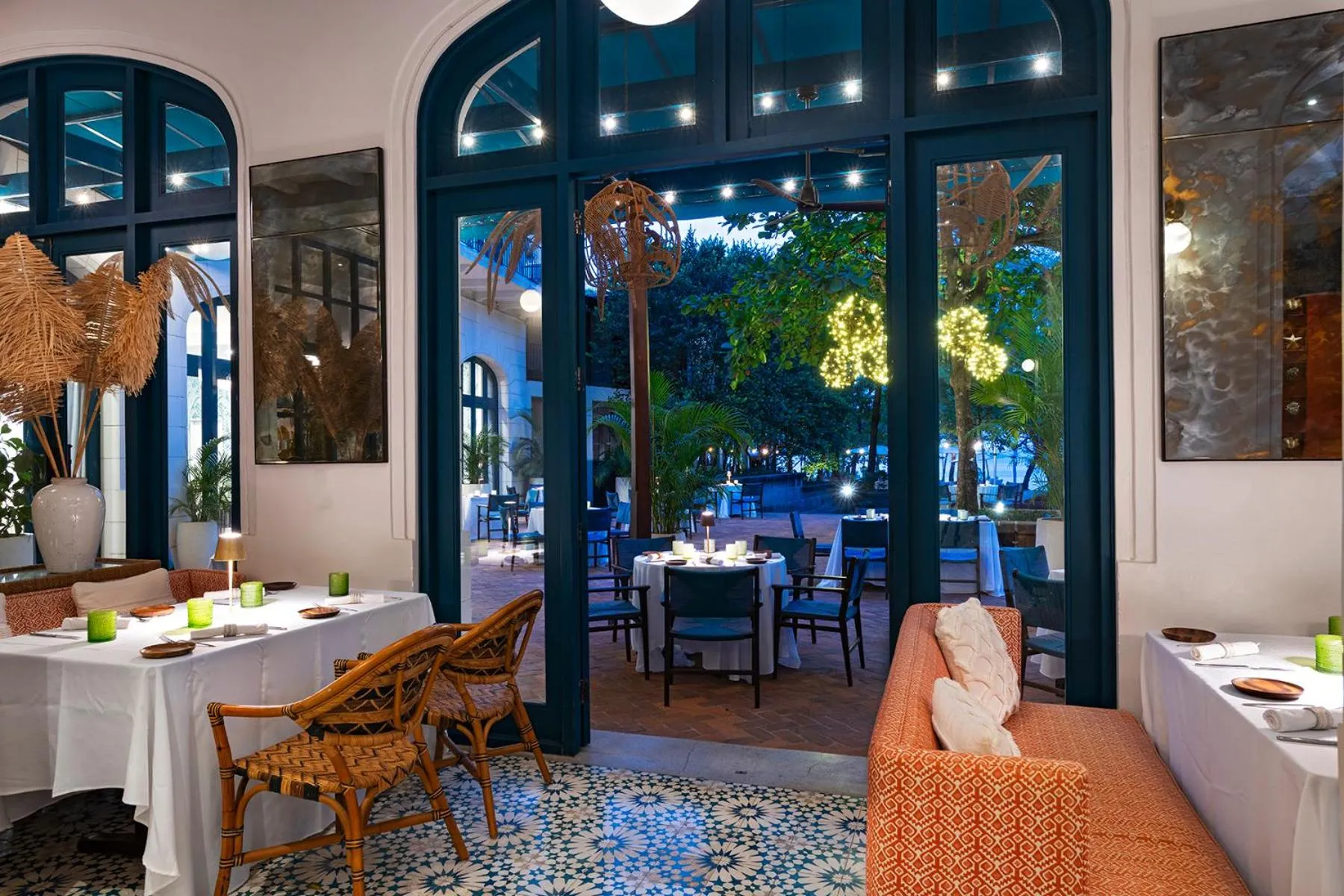 Restaurant/places to eat in Santarena Hotel at Las Catalinas