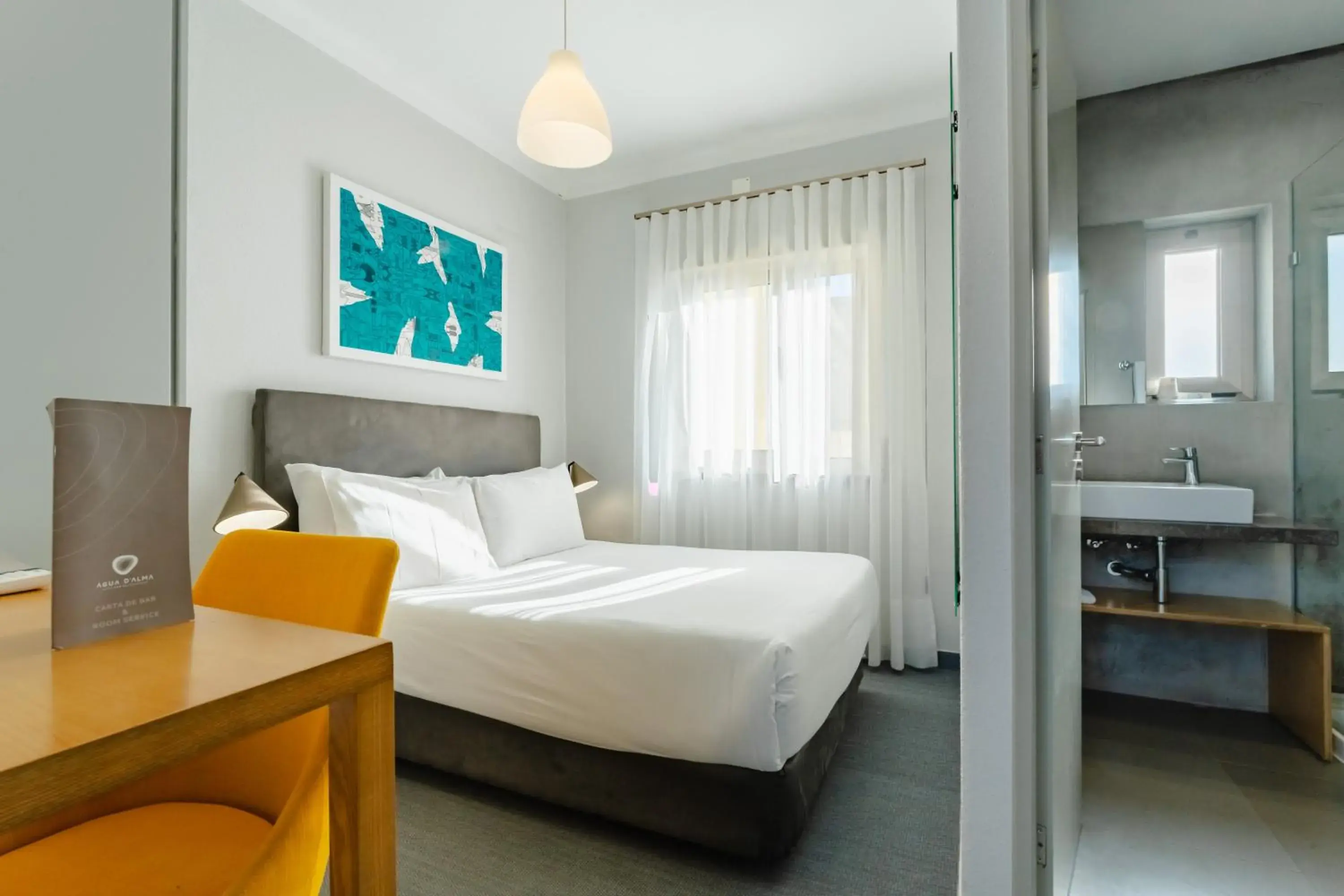 Budget Double Room - single occupancy in Agua d'Alma Hotel Budget Double Room - single occupancy in Agua d'Alma Hotel